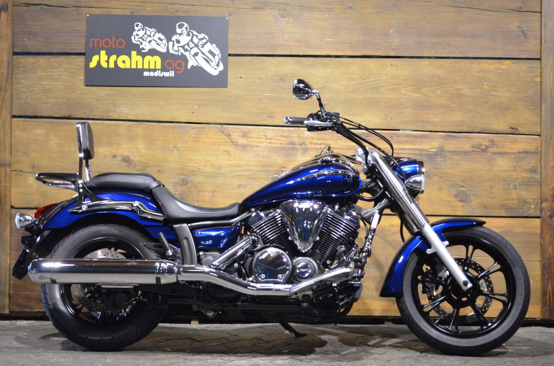 YAMAHA XVS 950 A Midnight Star-image-1
