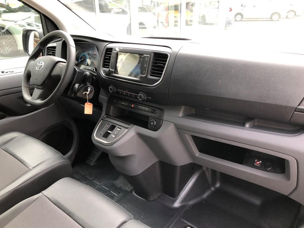 TOYOTA PROACE Van L1 75KWh Active-image-12