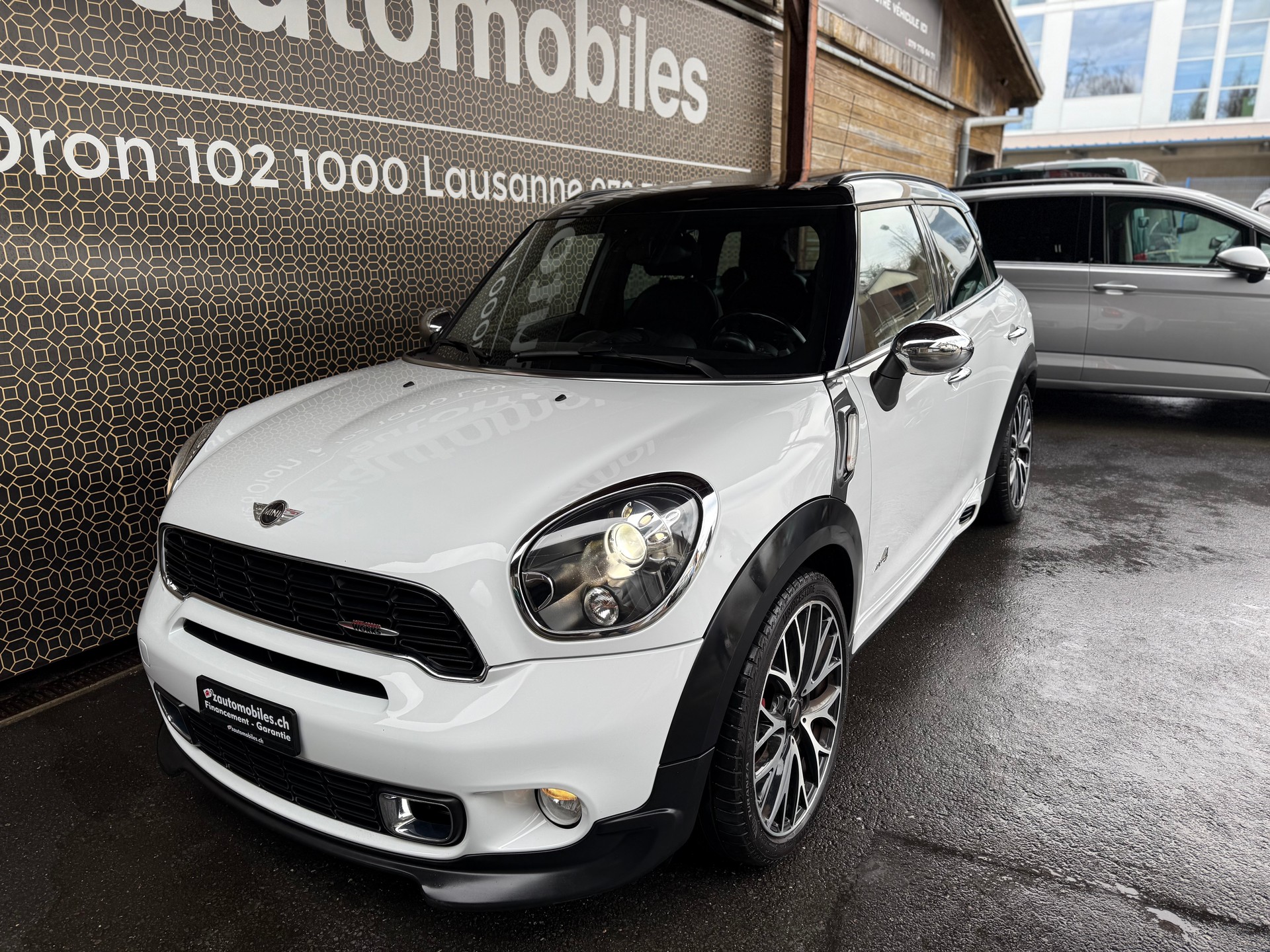 MINI Countryman John Cooper Works ALL4 Steptronic-showroom-element-1