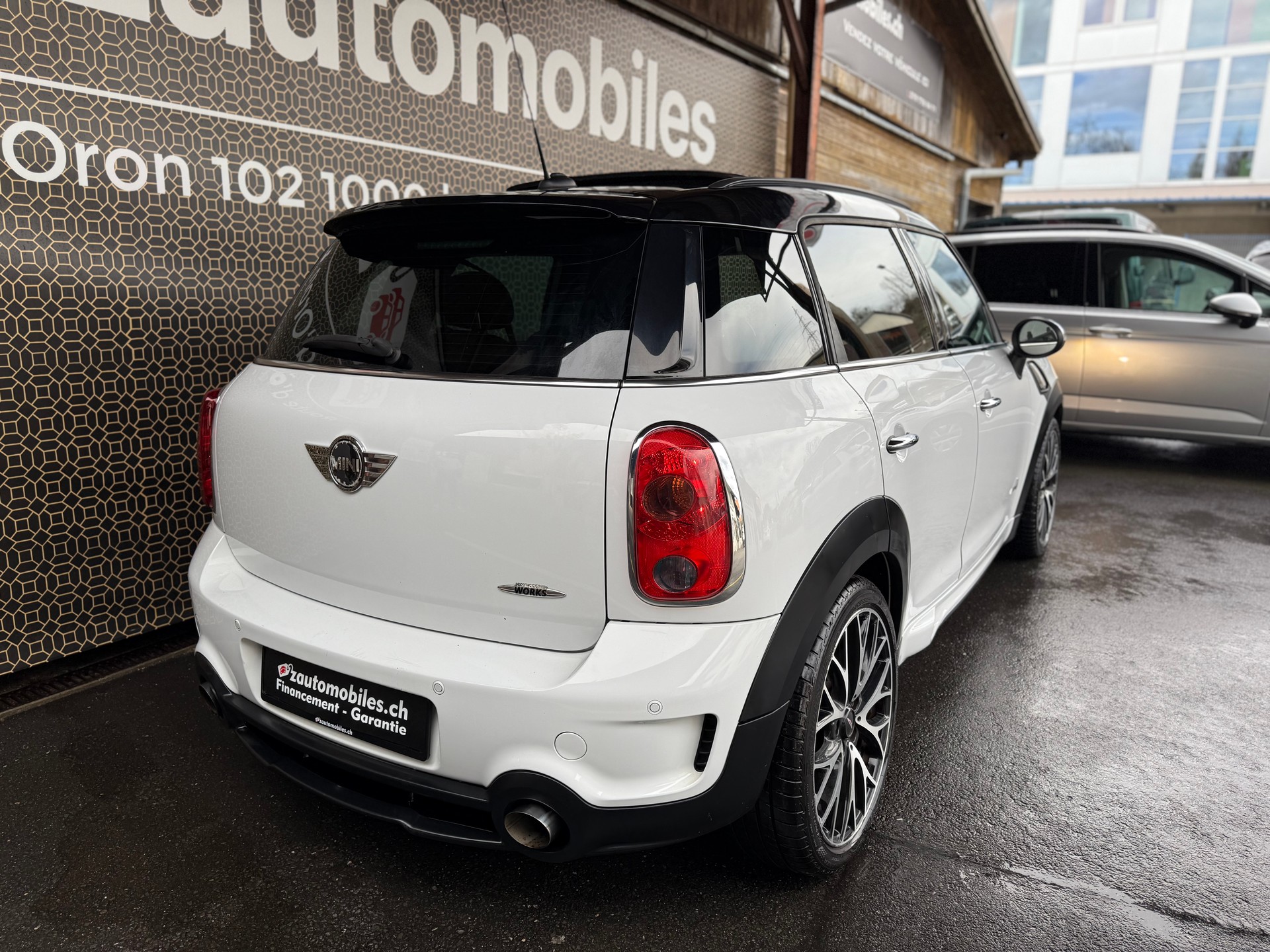 MINI Countryman John Cooper Works ALL4 Steptronic-showroom-element-3