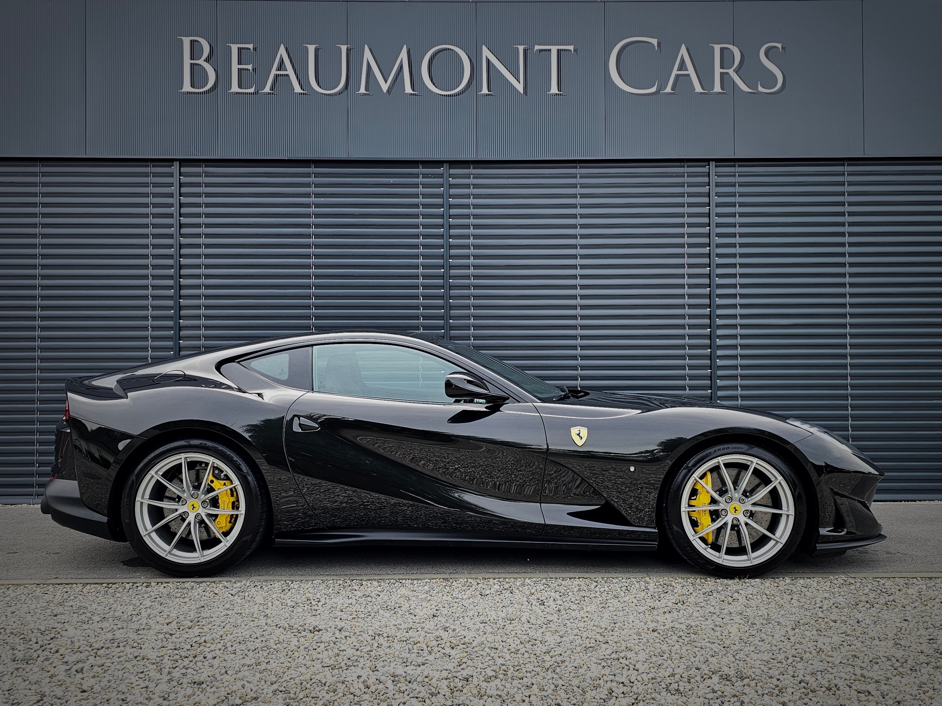 FERRARI 812 Superfast