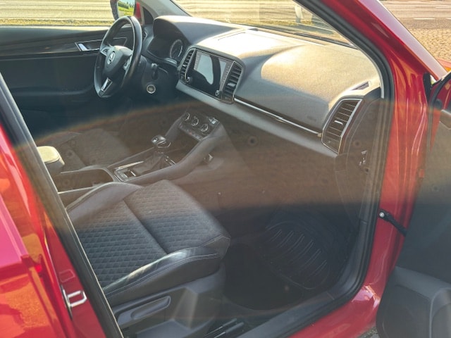 SKODA Karoq 2.0 TDI CR Style 4x4 DSG-image-9