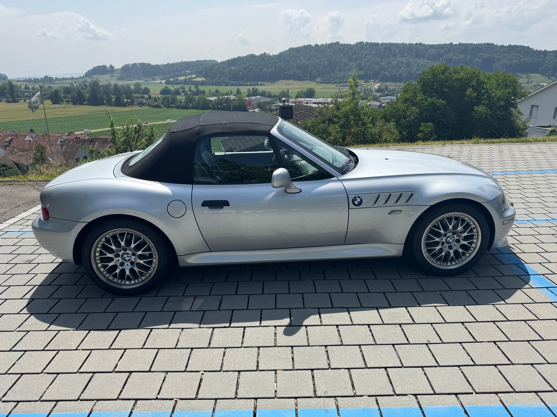 BMW Z3 3.0i Roadster-image-14