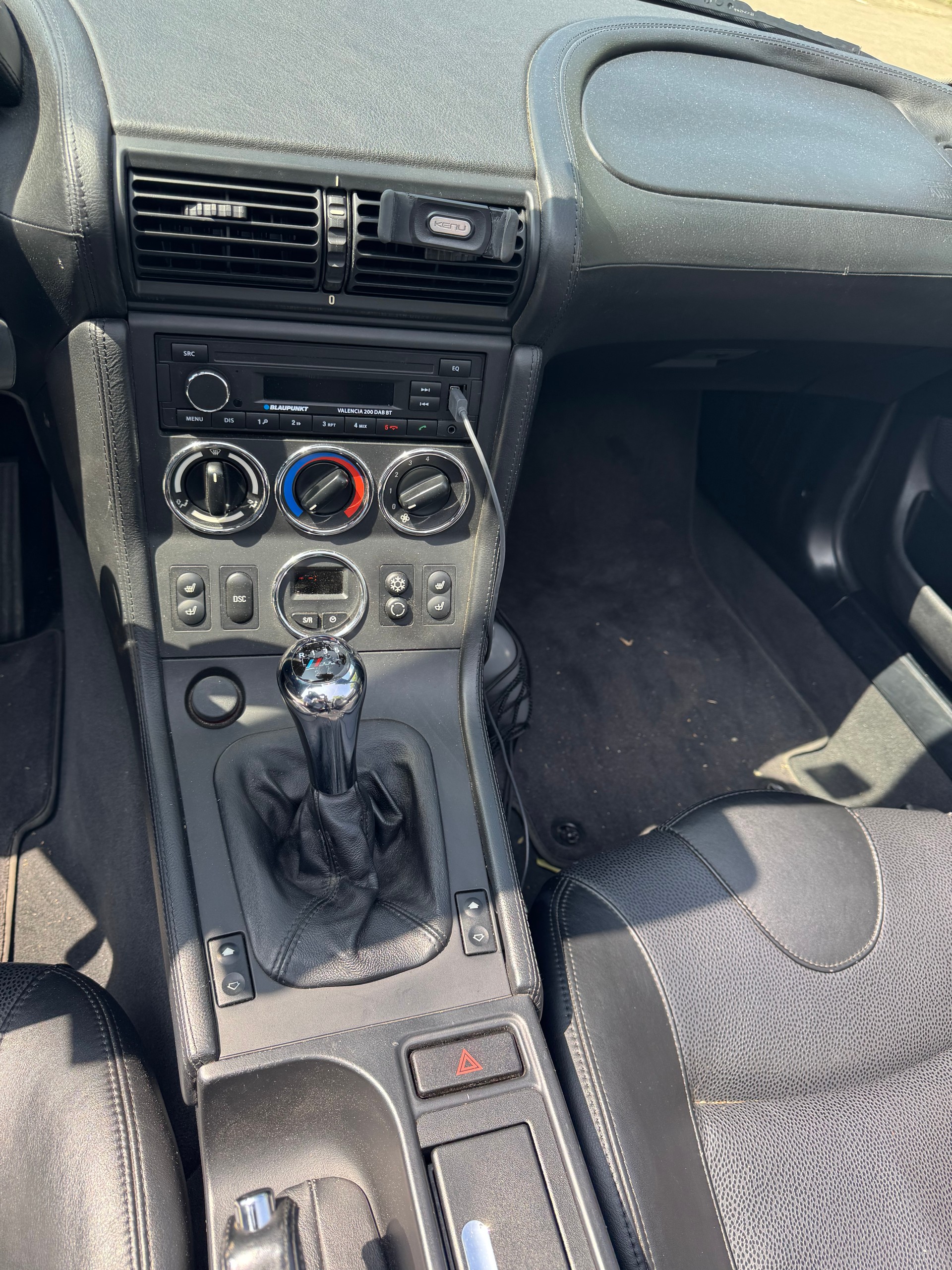 BMW Z3 3.0i Roadster-image-11