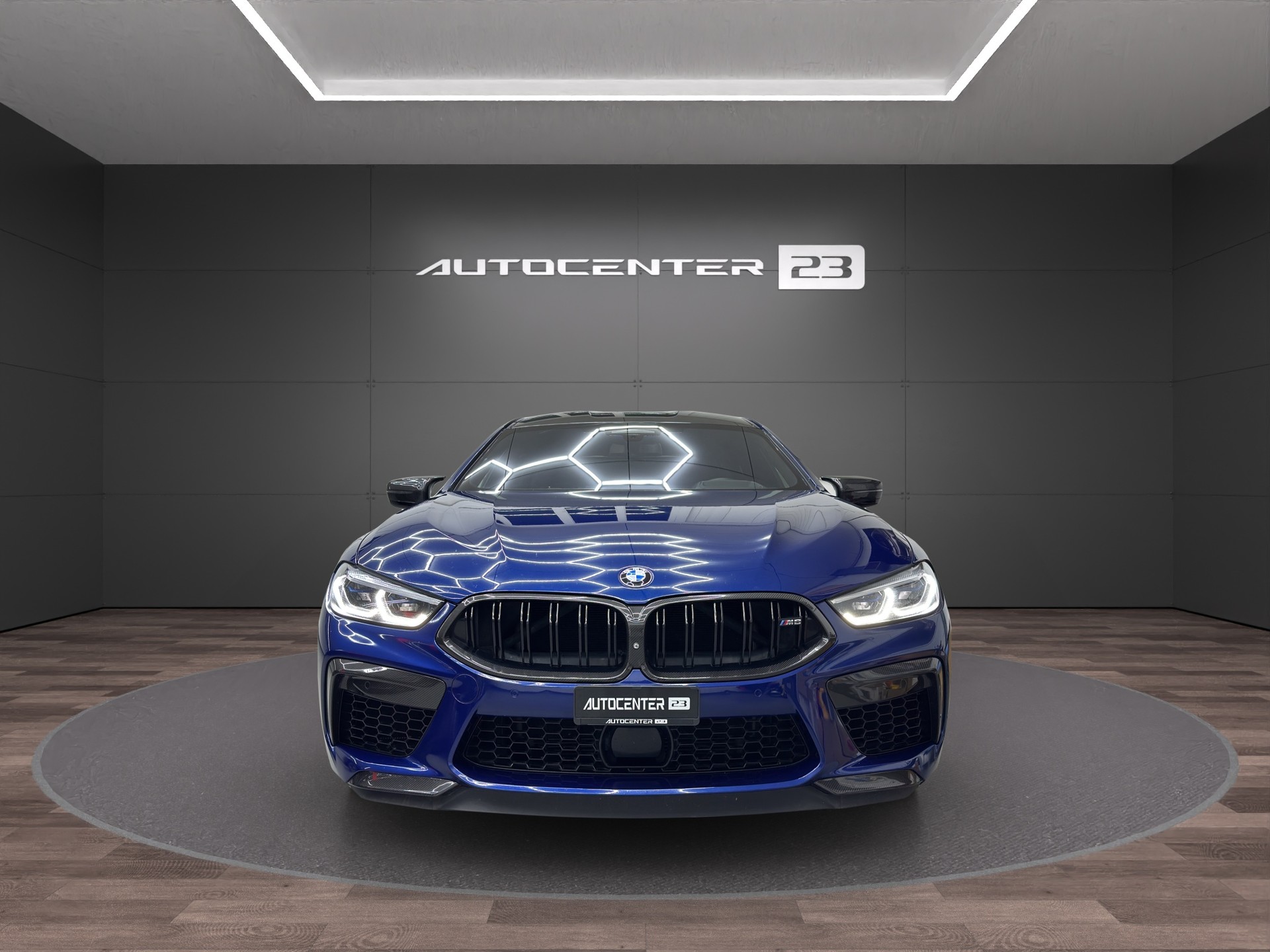 BMW M8 xDrive M Competition Steptronic-image-7