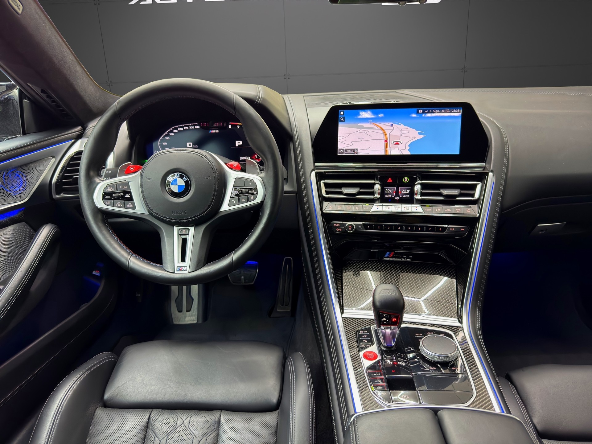 BMW M8 xDrive M Competition Steptronic-image-11