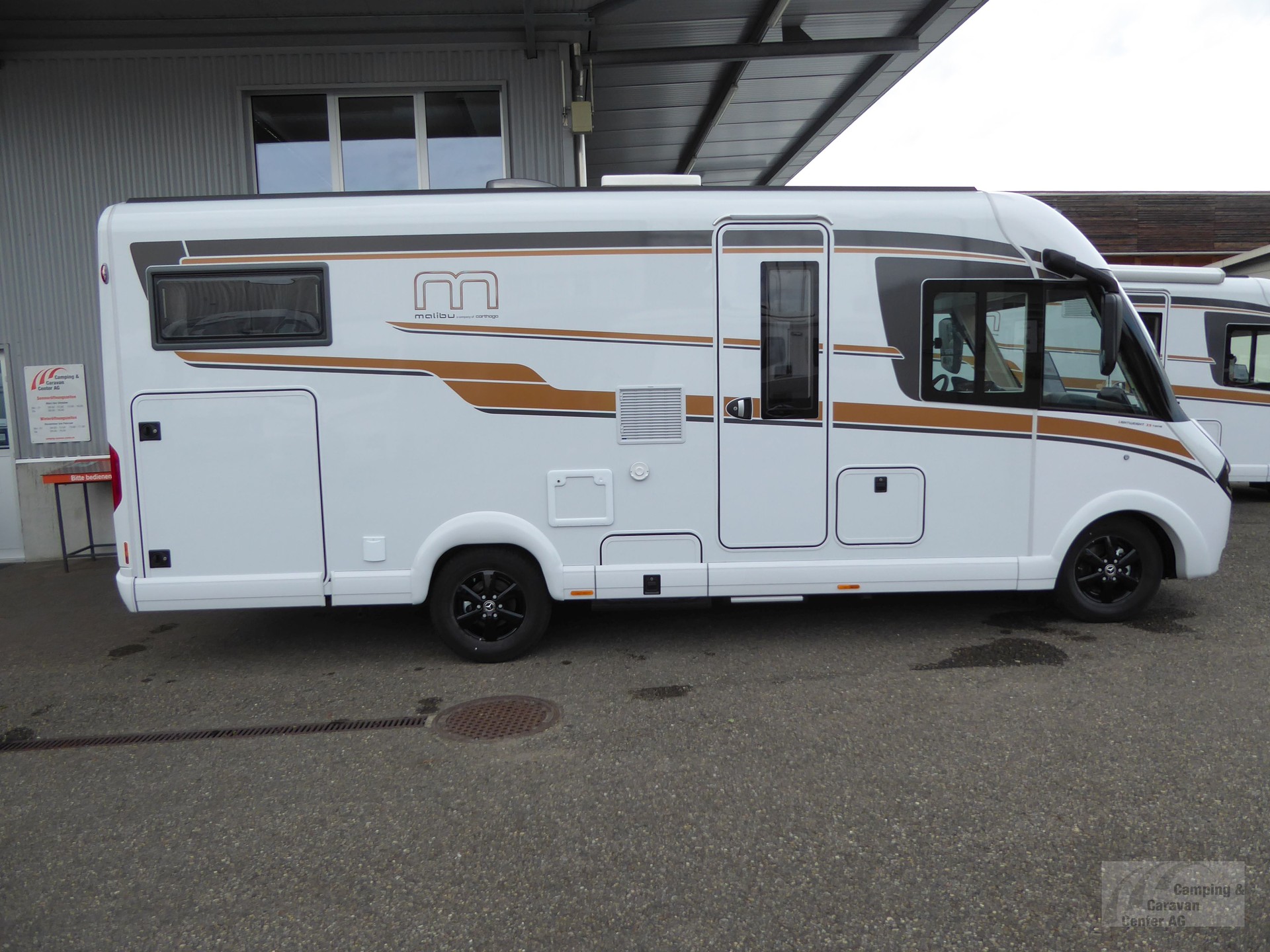 MALIBU I 450 RB-LE-showroom-element-1
