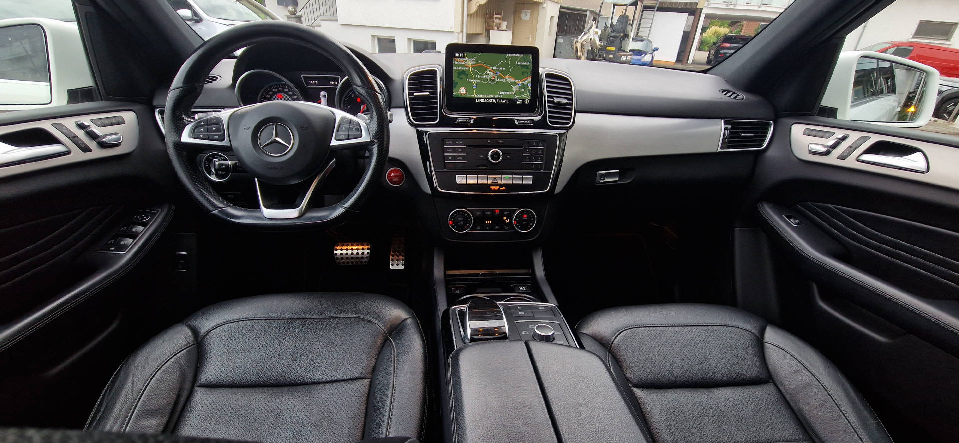 MERCEDES-BENZ GLE 250 d Matic 9G-Tronic-image-4