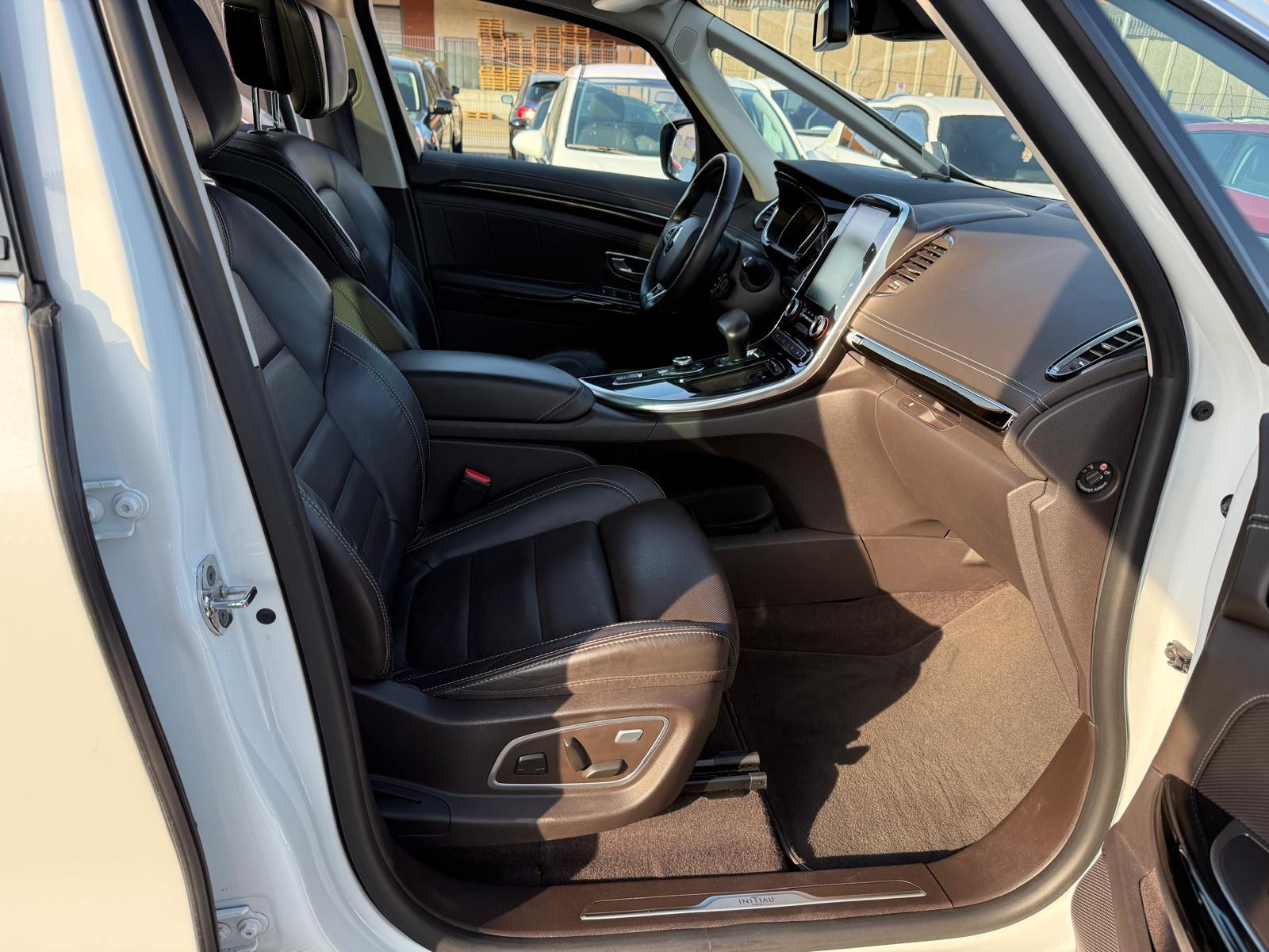 RENAULT Espace 1.6 dCi 160 Initiale EDC-image-10