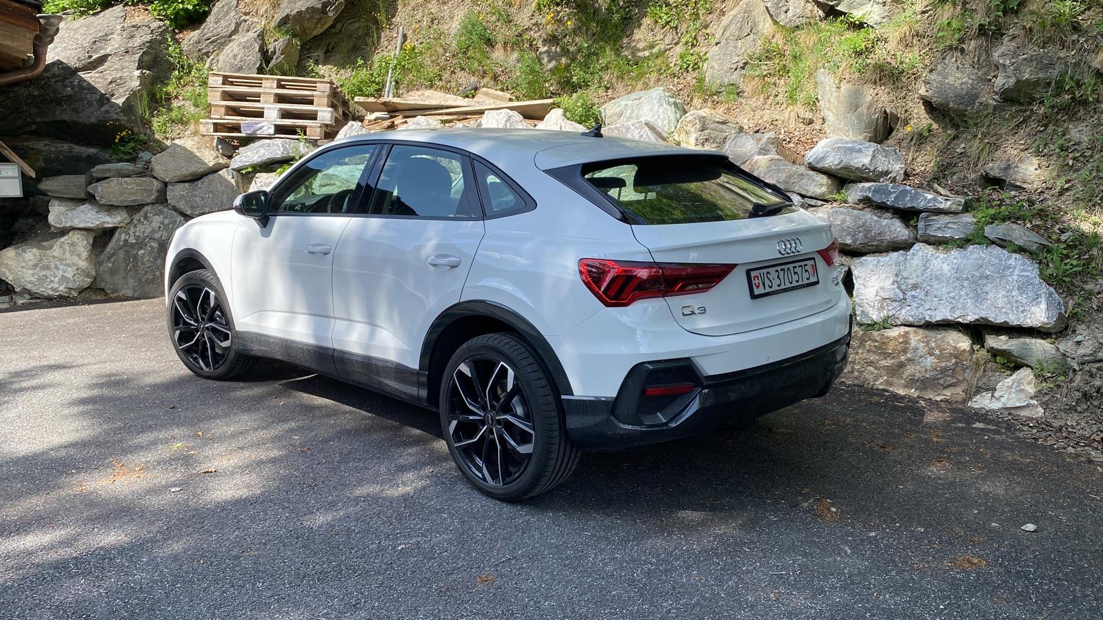 AUDI Q3 Sportback 35 TDI Attraction quattro S-tronic