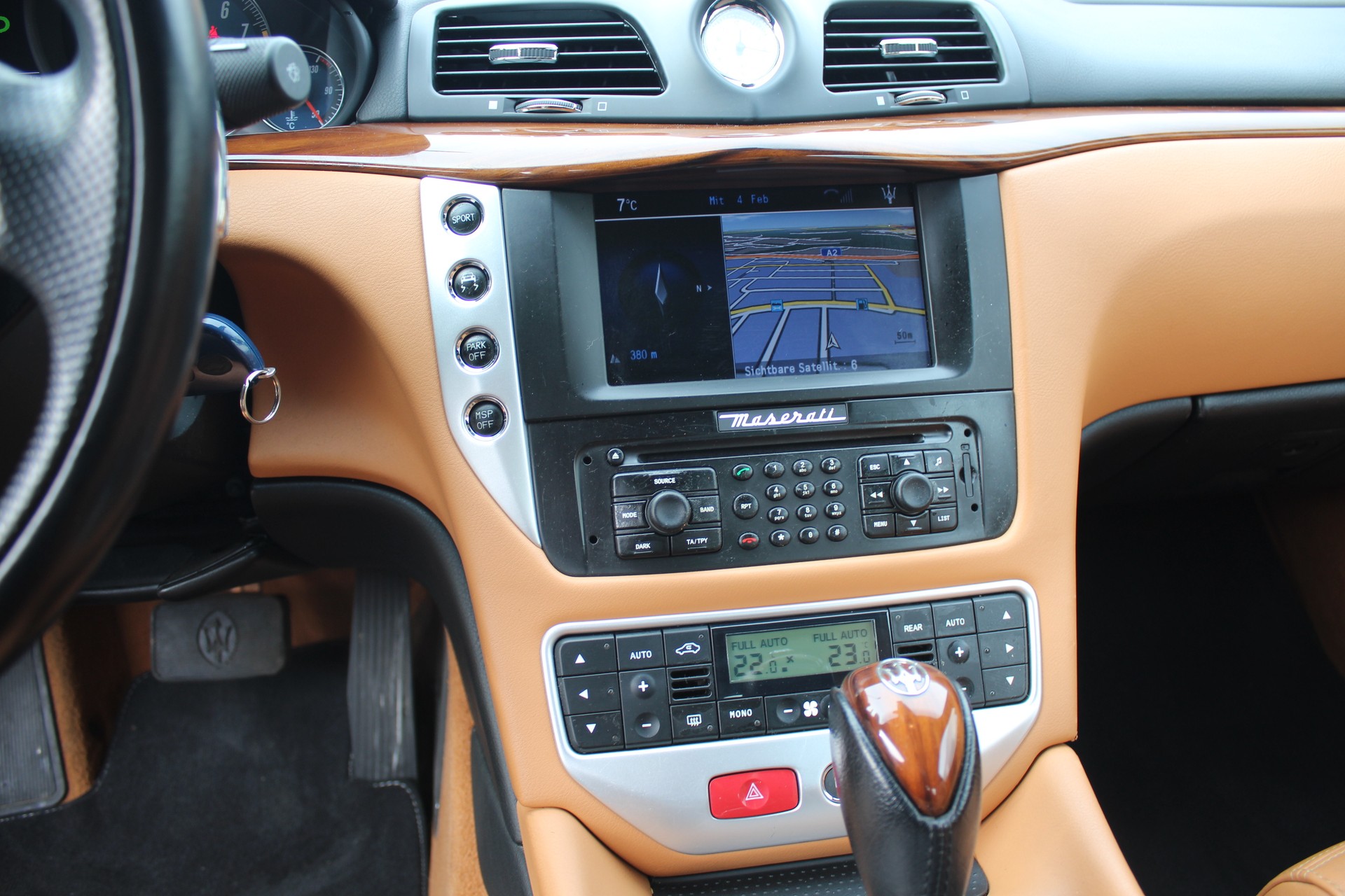 MASERATI GranTurismo Automatica-image-8