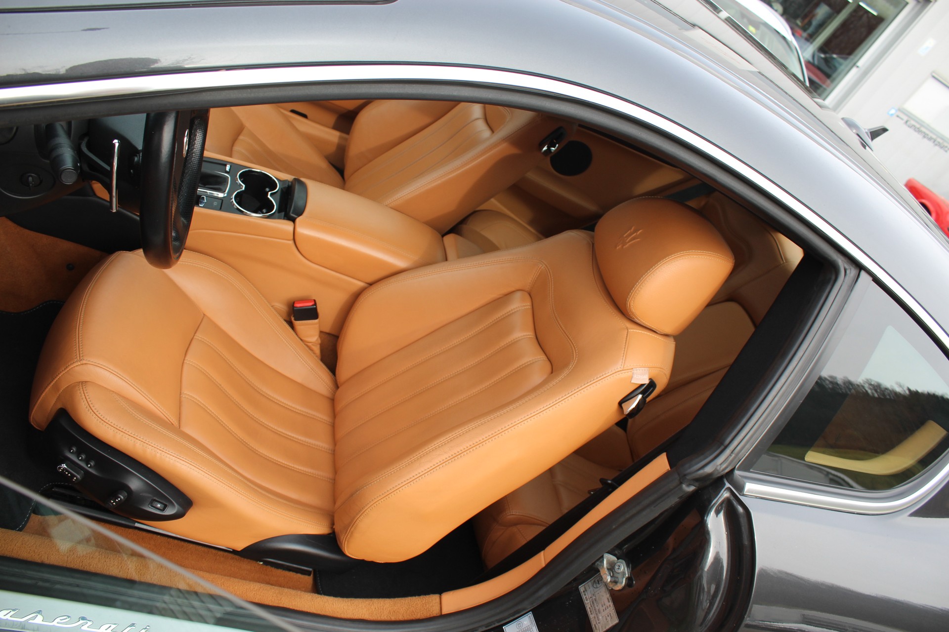 MASERATI GranTurismo Automatica-image-5