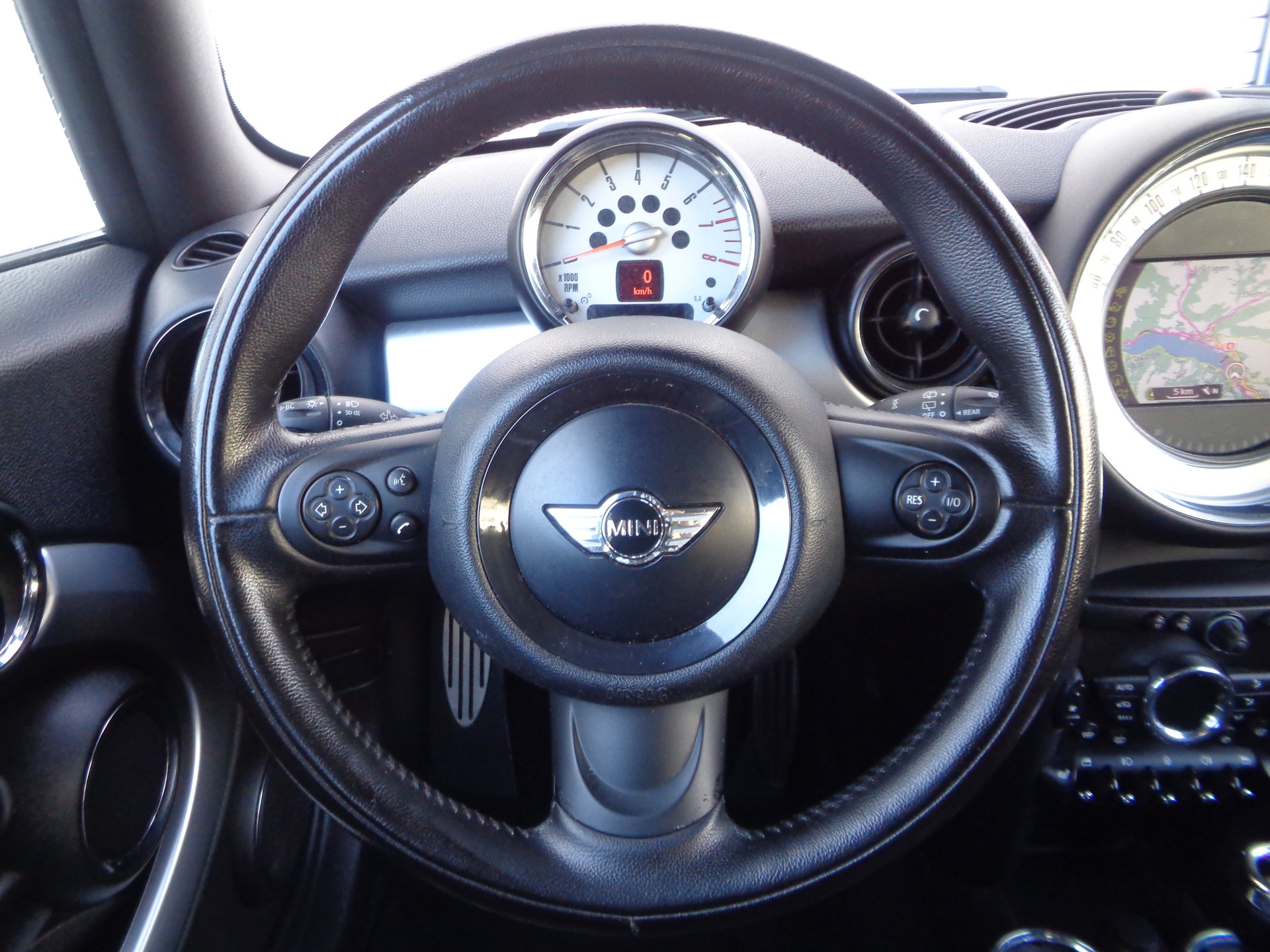 MINI Cooper S-image-11