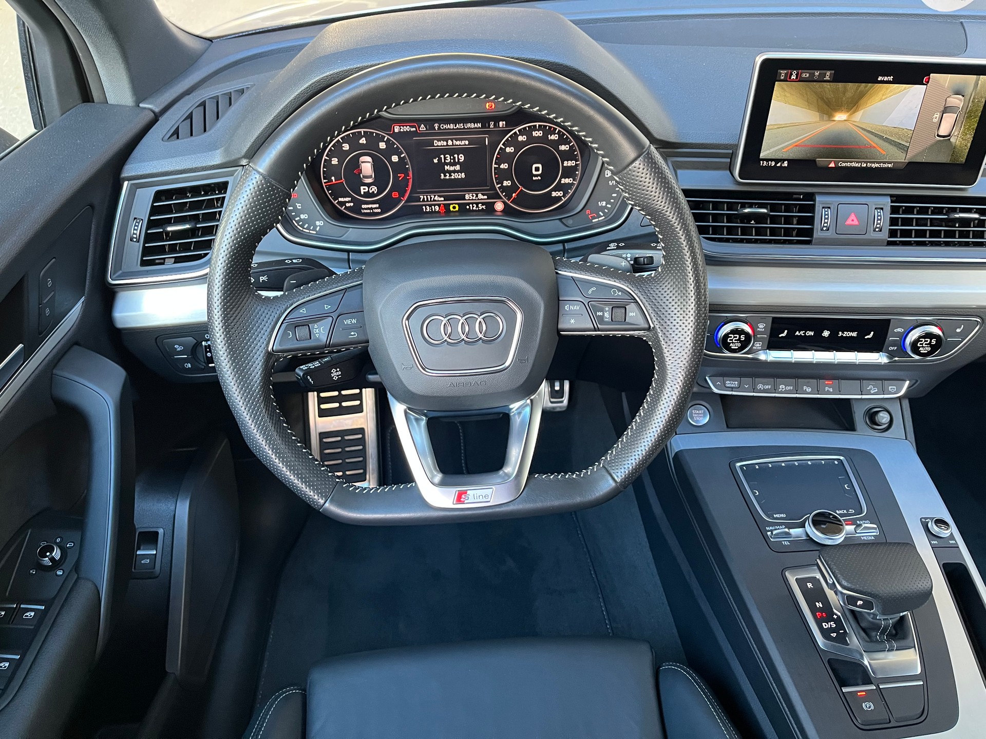 AUDI Q5 2.0 TFSI sport quattro S-tronic-image-16