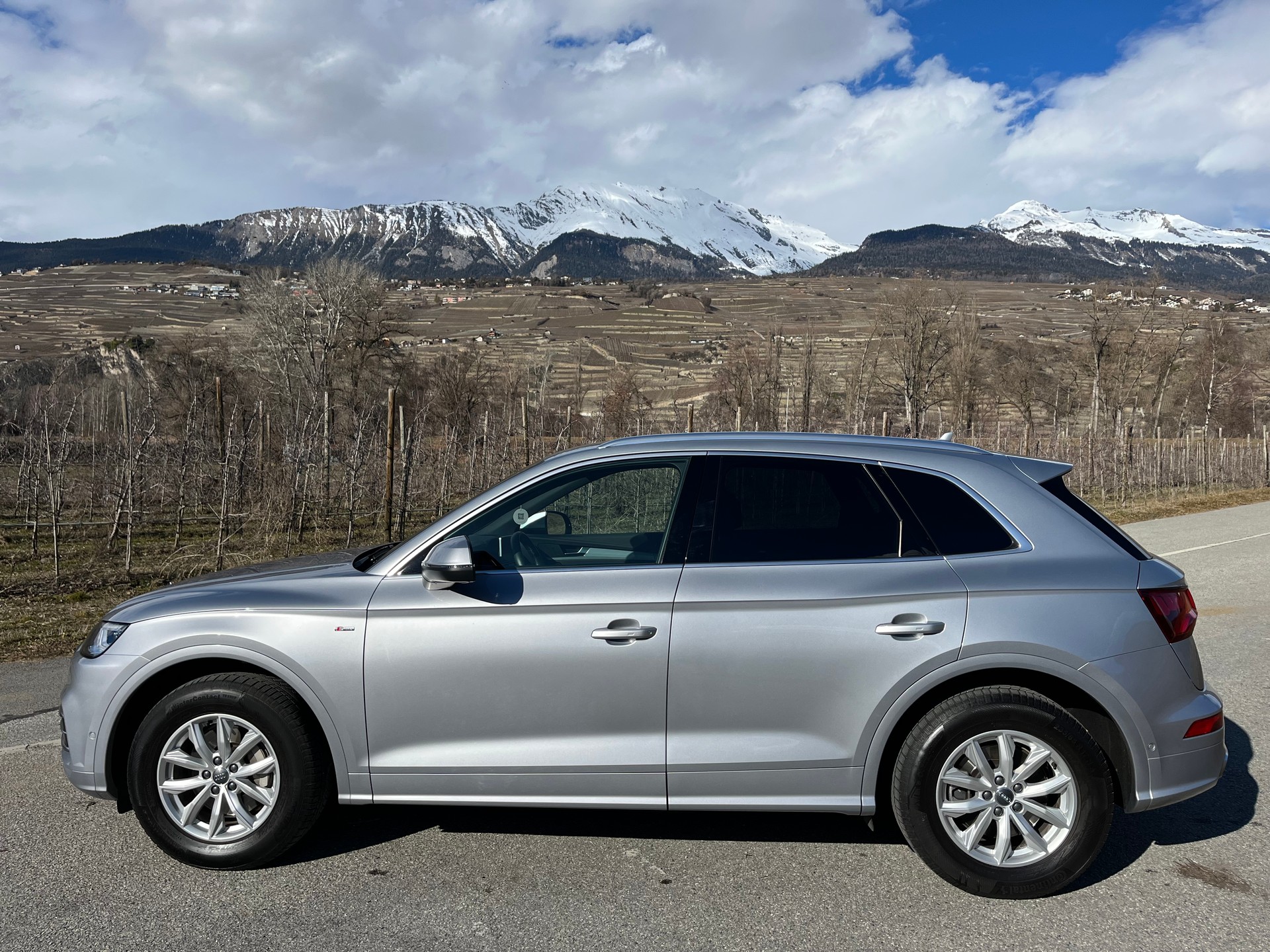 AUDI Q5 2.0 TFSI sport quattro S-tronic-image-6