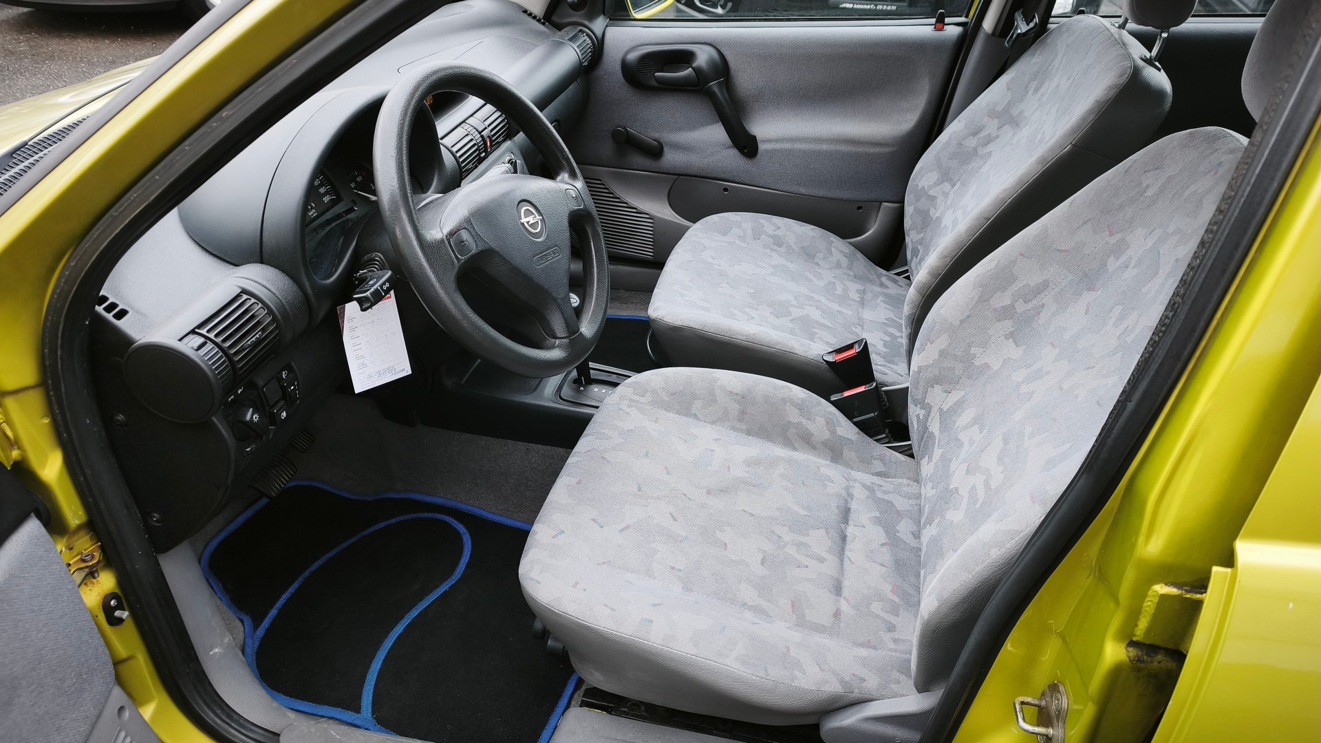 OPEL Corsa 1.4 Avantage-image-11