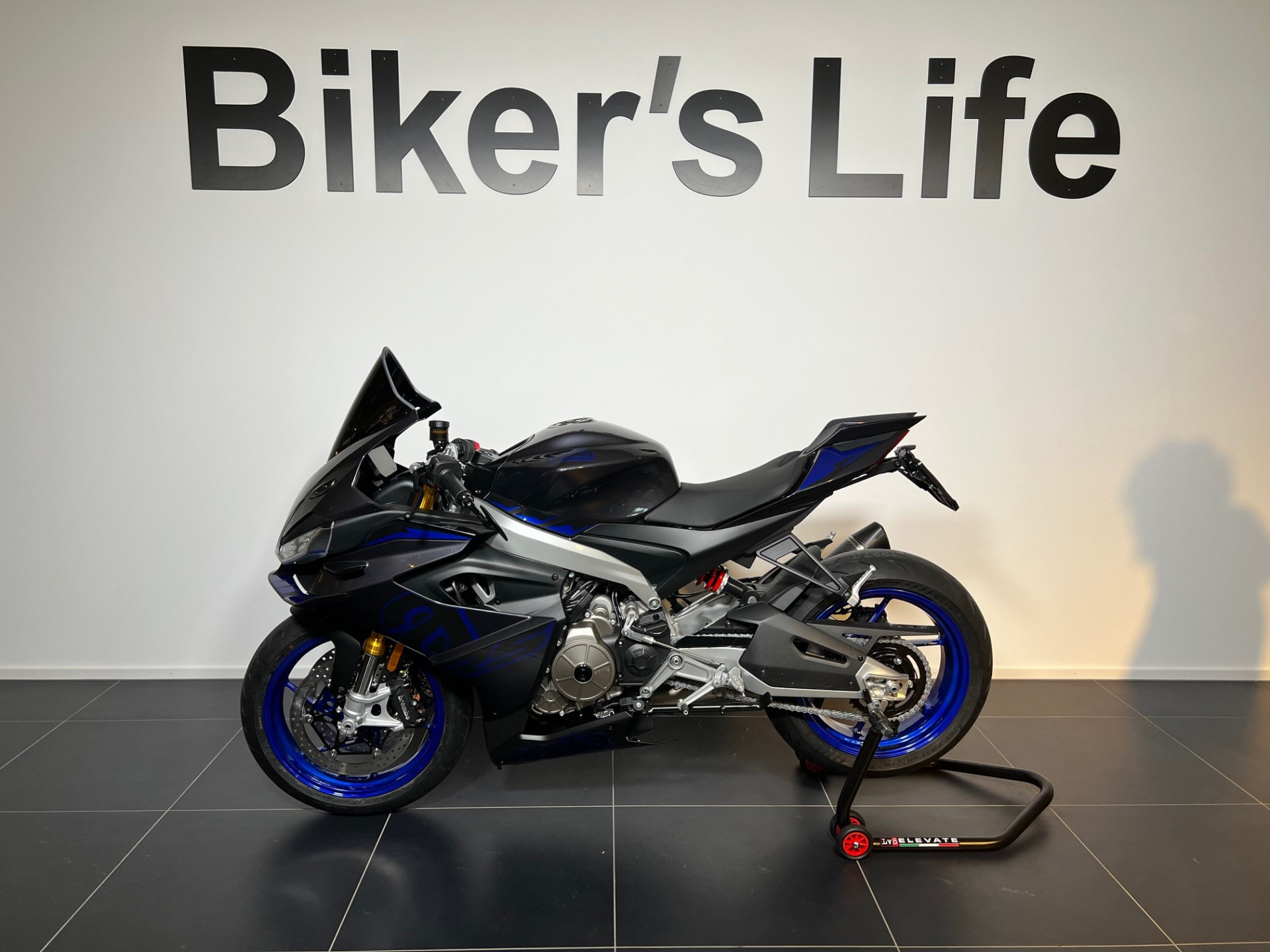 APRILIA RS 660-showroom-element-1