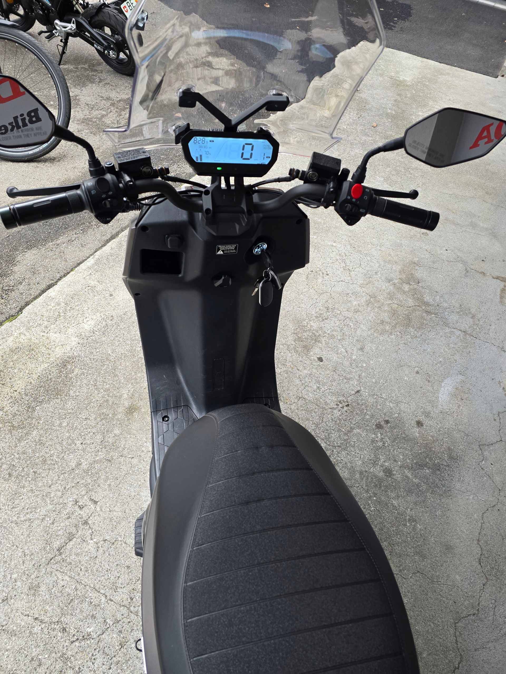 SUPER SOCO CPX-image-2