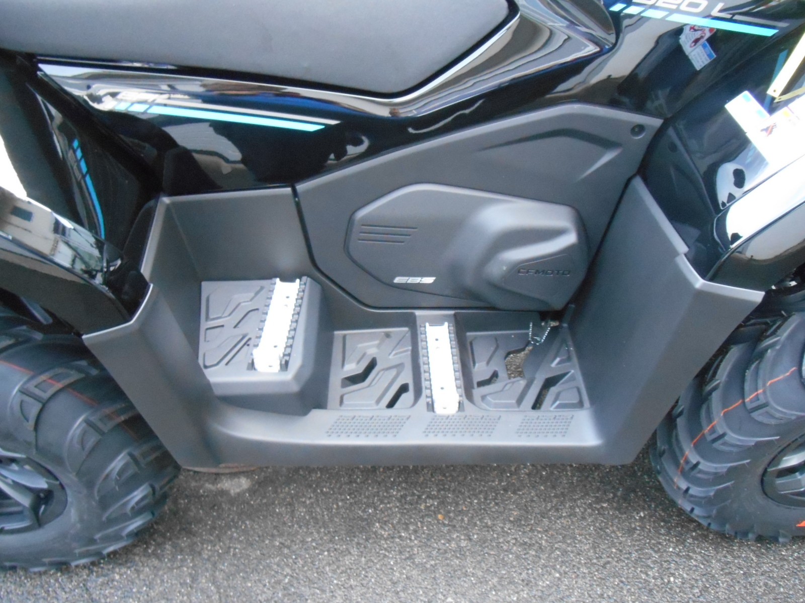 CF MOTO 520L, Servo-image-8