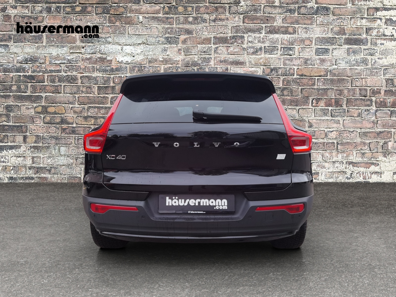 VOLVO XC40 E80 Twin Plus AWD-image-12