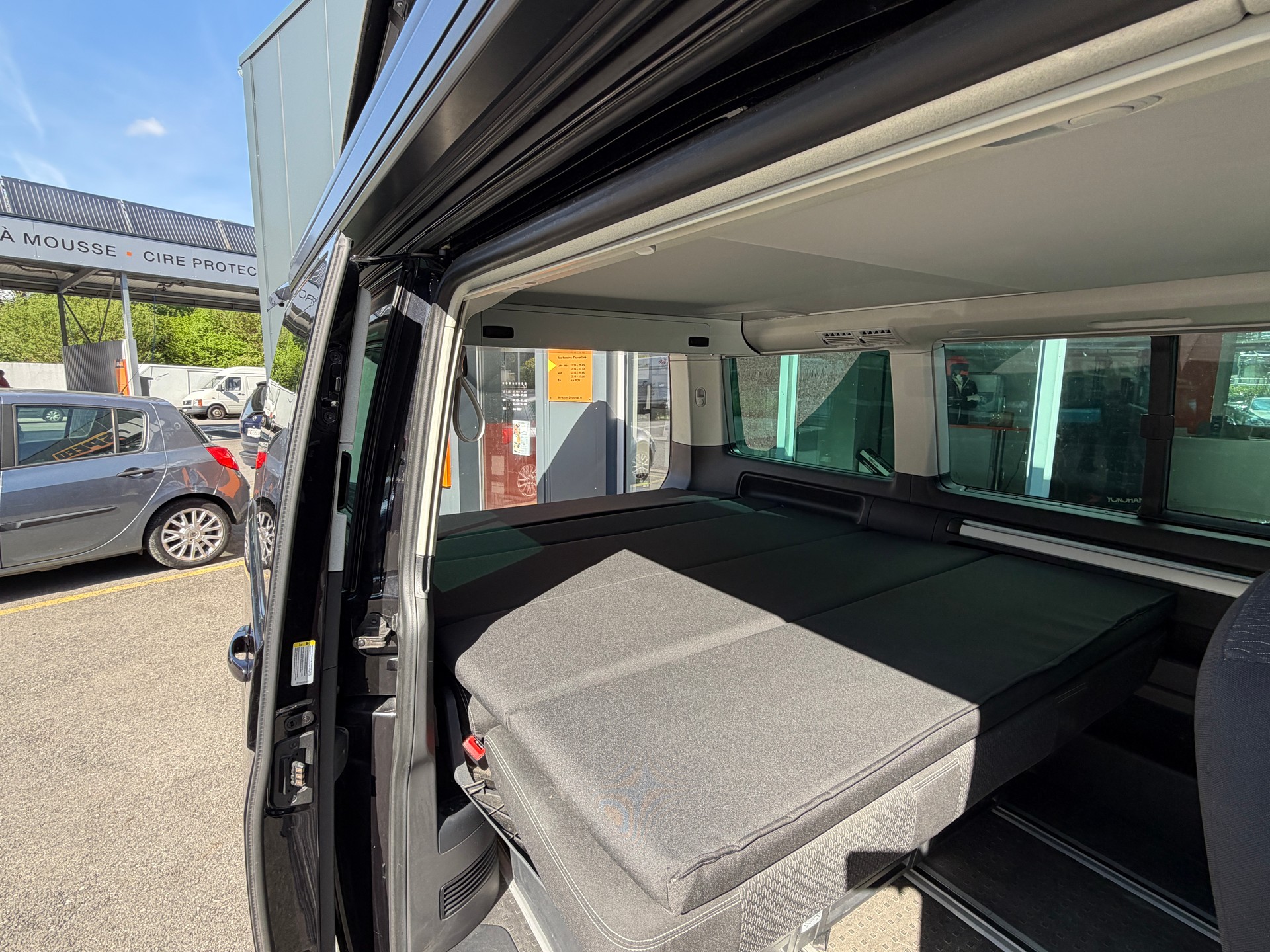 VW T6 California 2.0 Bi-TDI Beach 4Motion-image-11