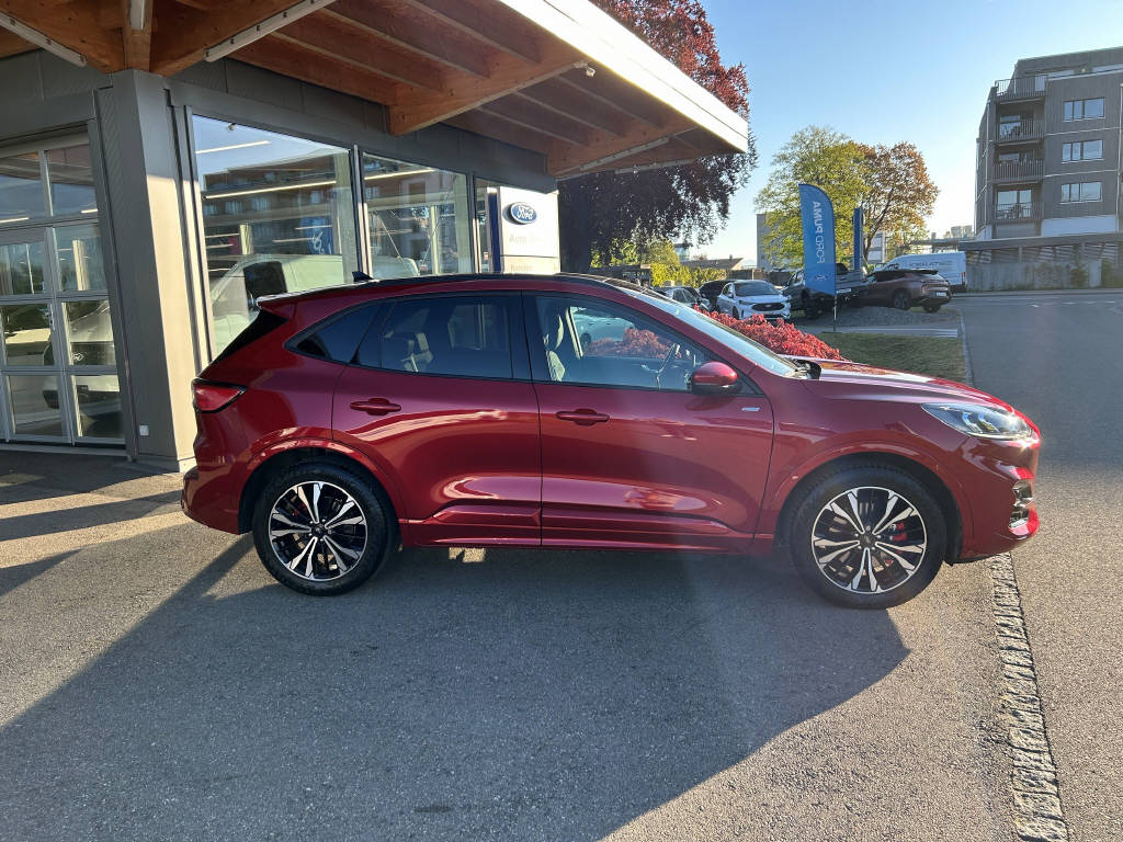 FORD Kuga 2.5 Plug-in Hybrid ST-Line X-showroom-element-1