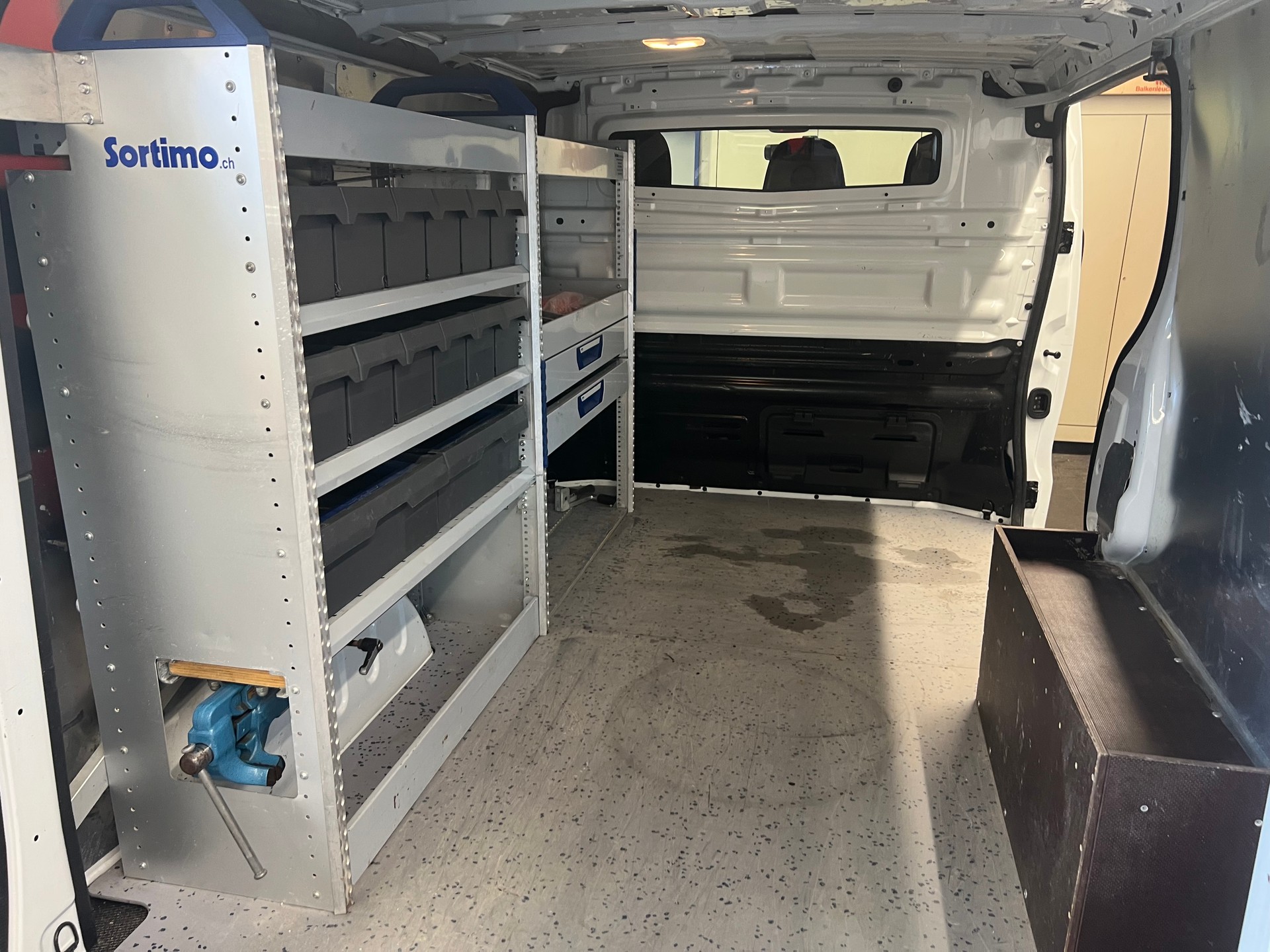 OPEL Vivaro 1.6 CDTI 2.7t L1H1 Inkl. Innenausbau!-image-11