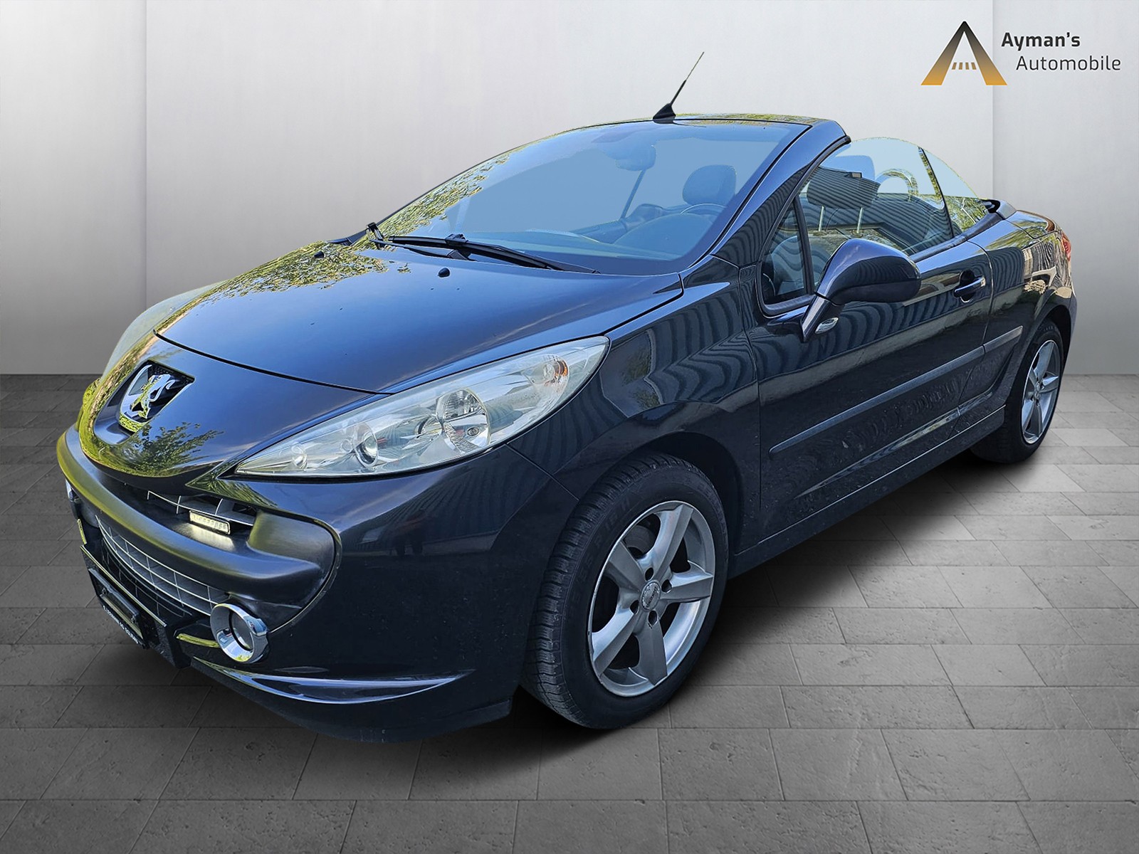PEUGEOT 207 CC 1.6 16V Platinium Edition-image-6