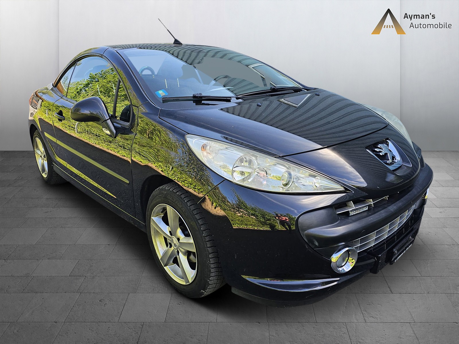 PEUGEOT 207 CC 1.6 16V Platinium Edition-image-2