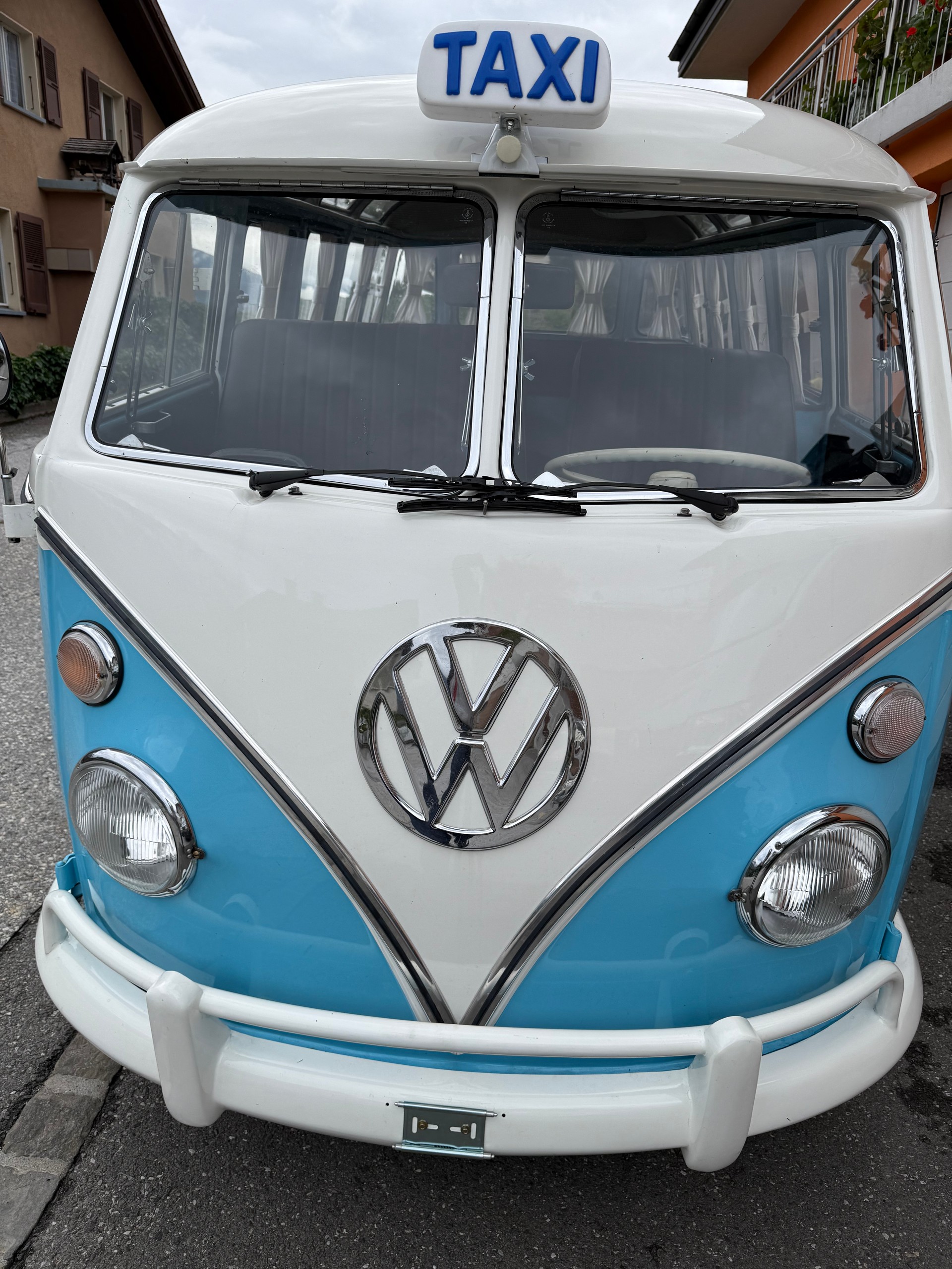 VW T1-image-0