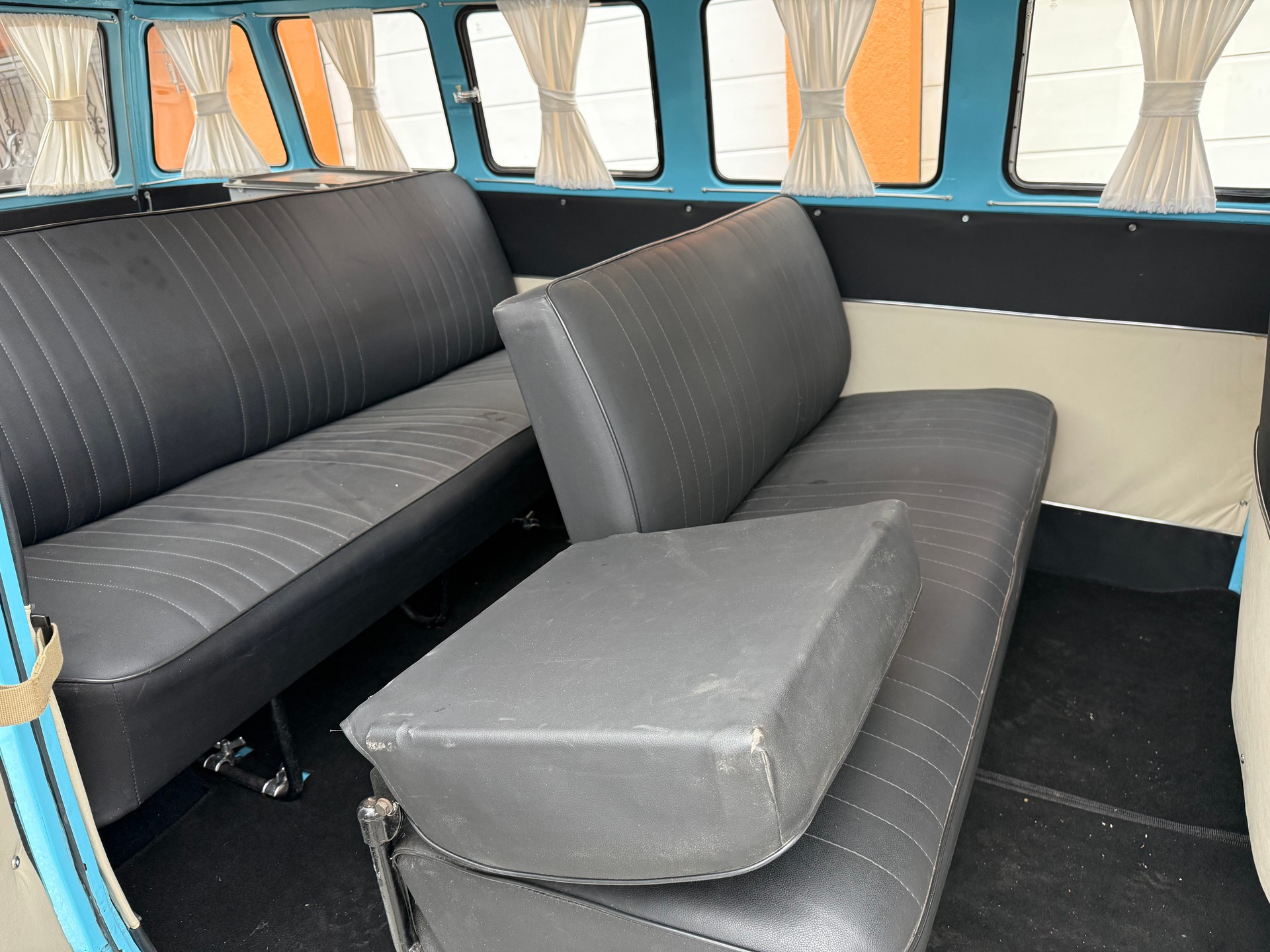 VW T1-image-11