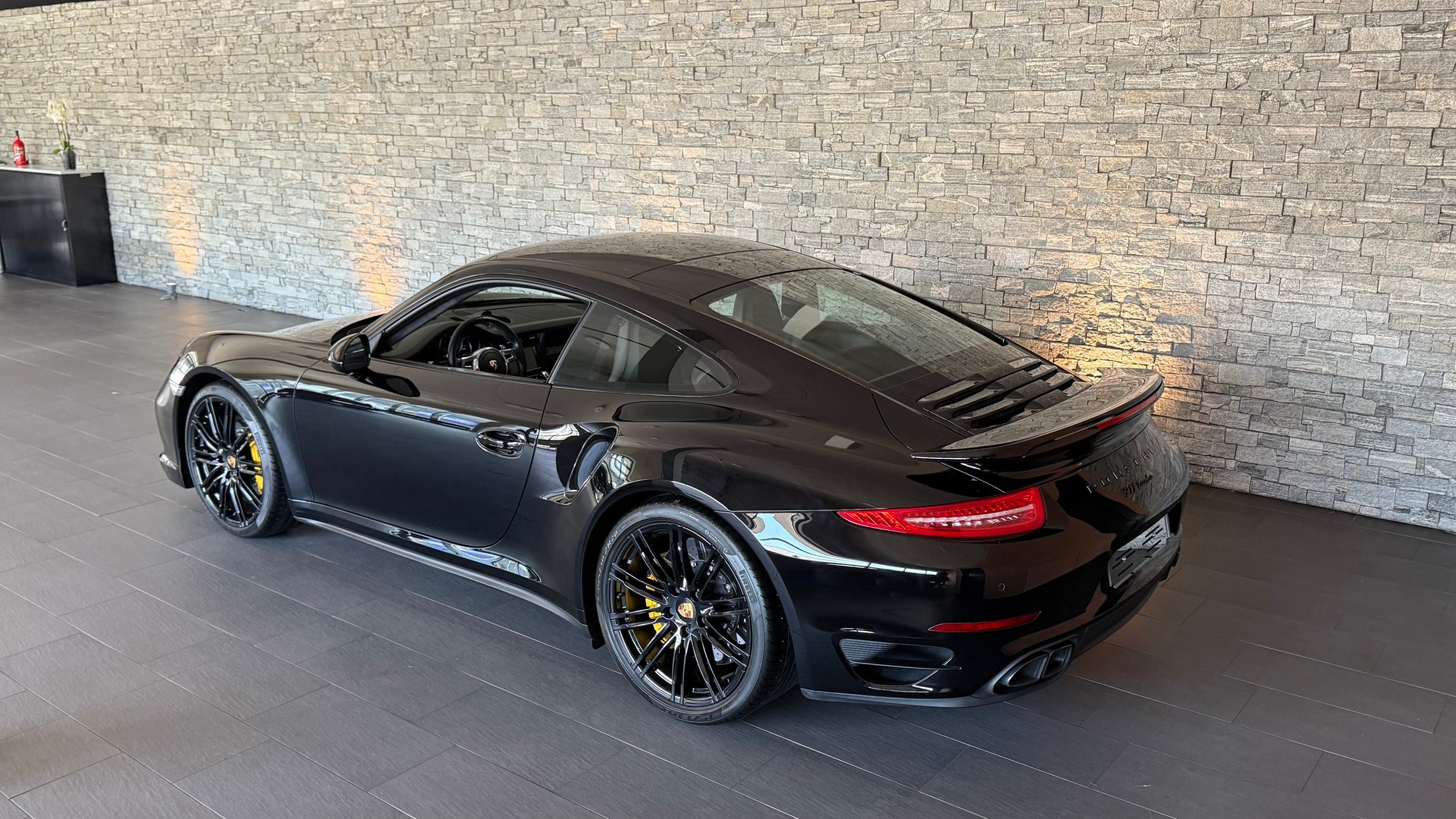PORSCHE 911 Turbo PDK-image-7