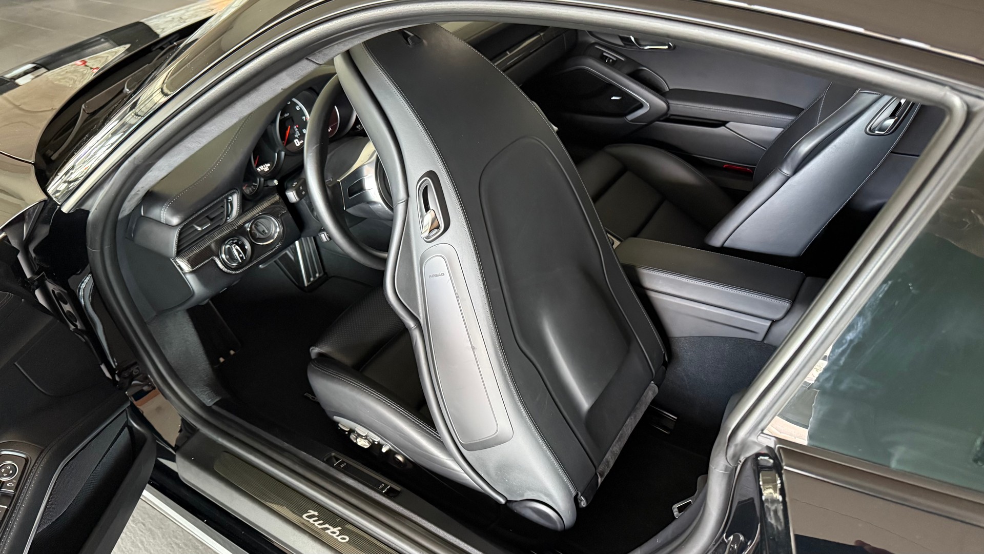 PORSCHE 911 Turbo PDK-image-20