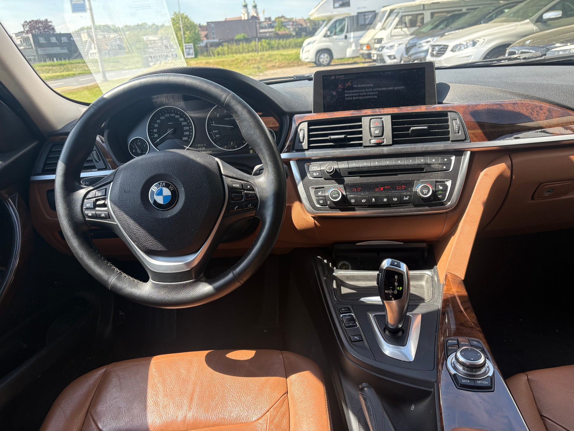 BMW 328i Touring Luxury Line Steptronic-image-13