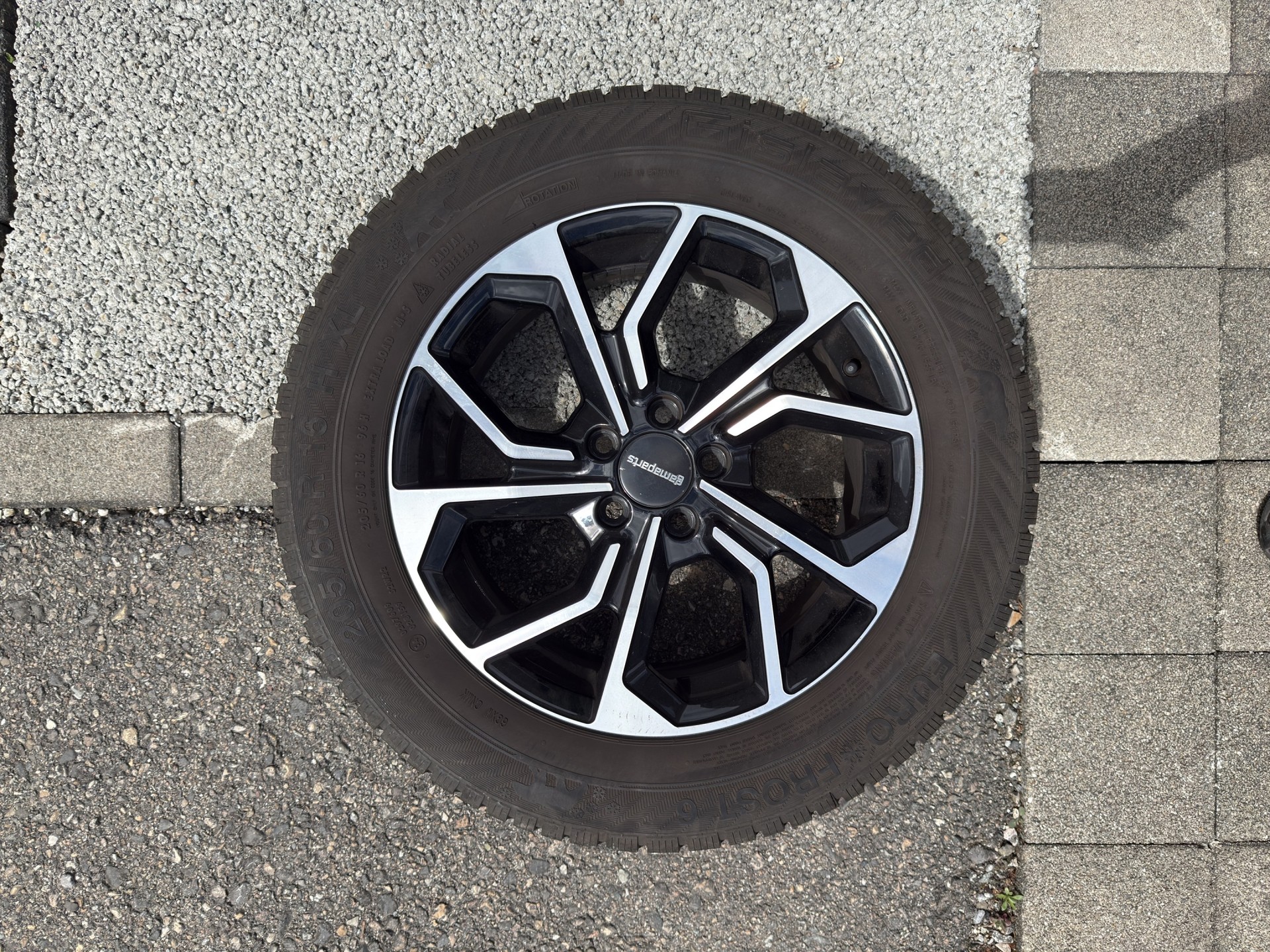 SKODA Kamiq 1.0 TSI Monte Carlo DSG-image-17