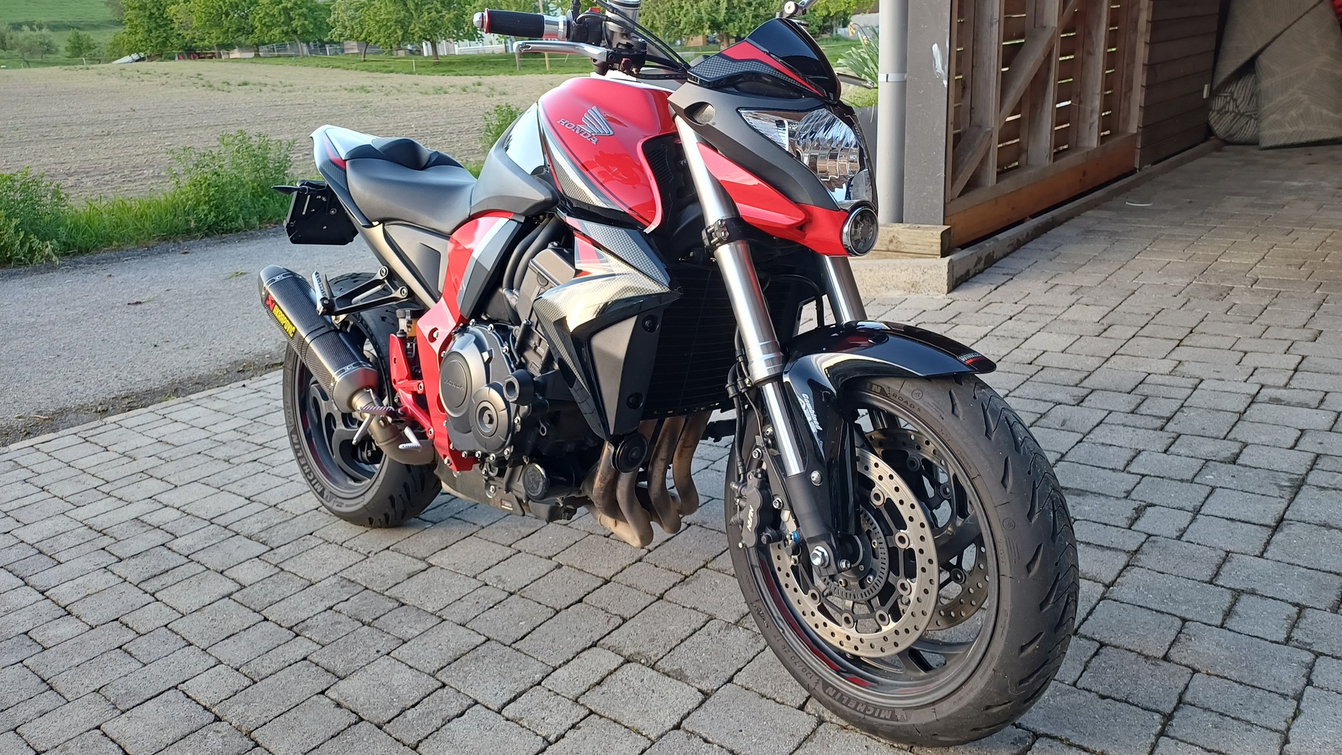 HONDA CB 1000 R ABS-image-0