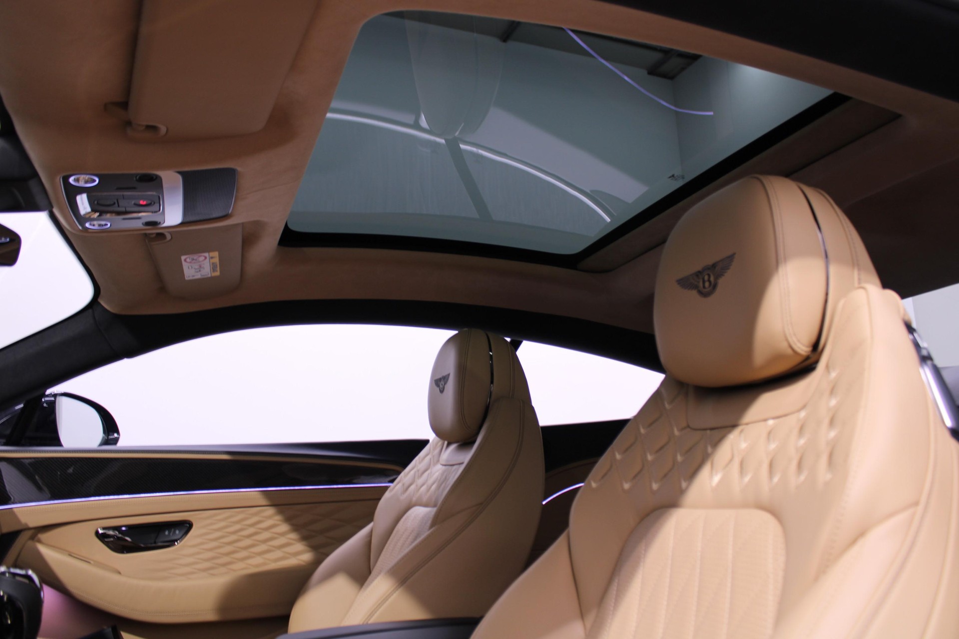 BENTLEY Continental GT 4.0 V8 Hybrid Azure-image-13