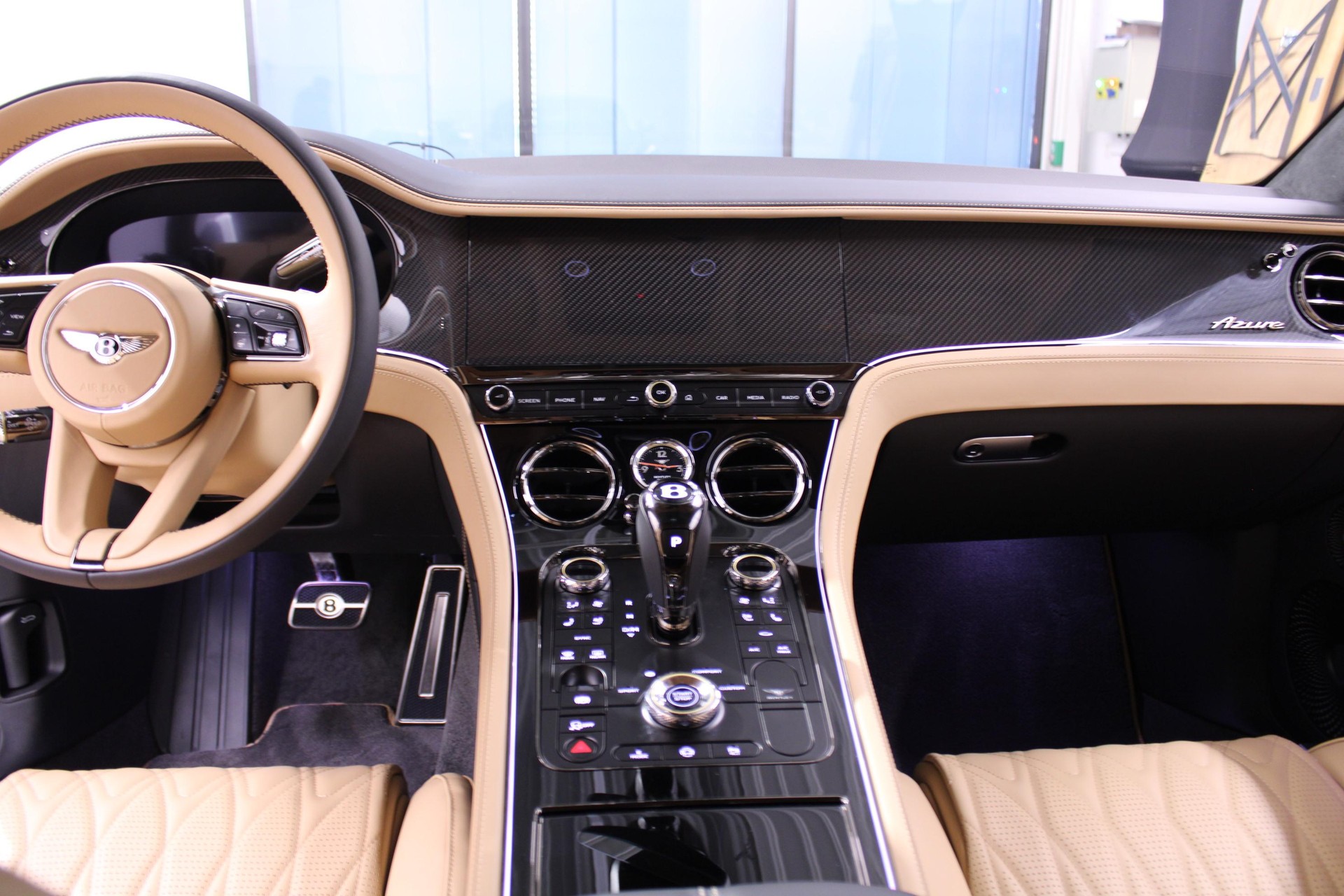 BENTLEY Continental GT 4.0 V8 Hybrid Azure-image-16