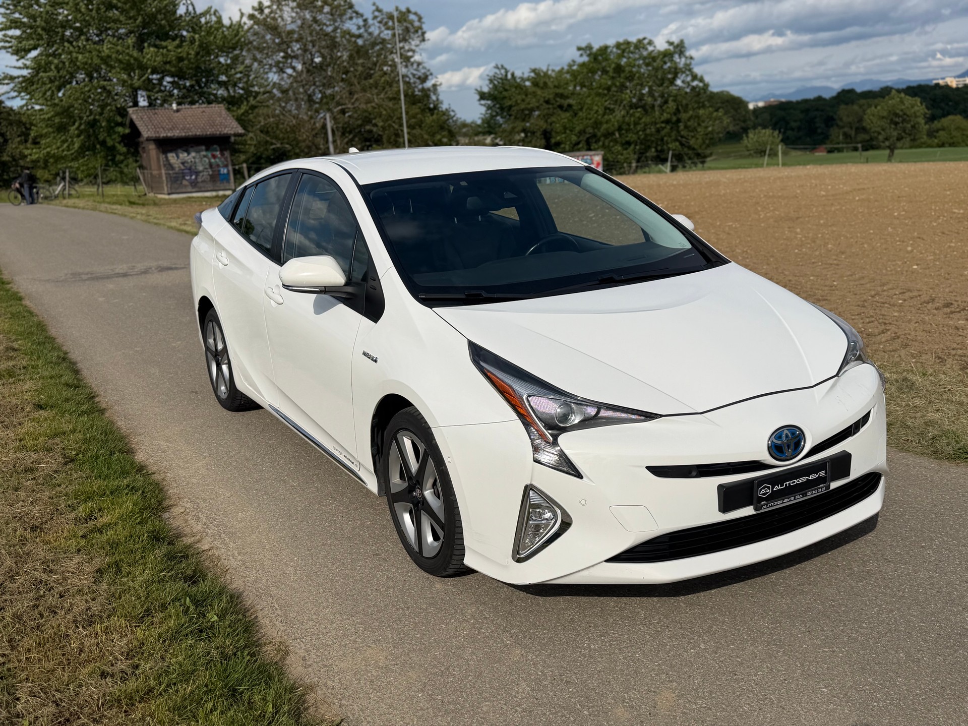 TOYOTA Prius 1.8 VVT-i HSD Sol Premium-image-6