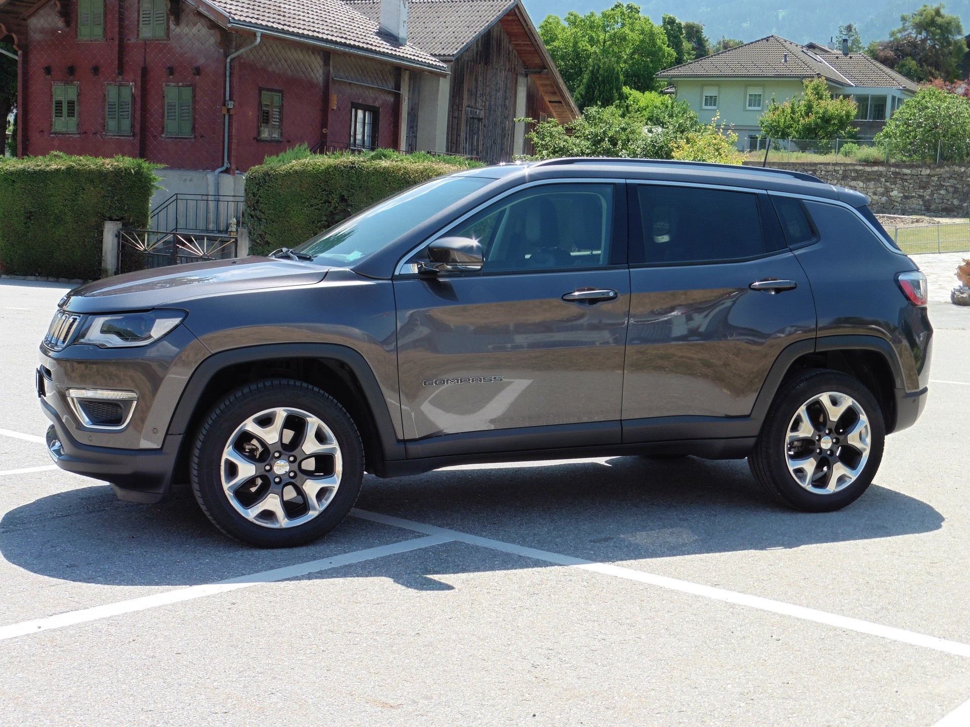 JEEP Compass 1.4 Turbo Limited AWD 9ATX-image-5