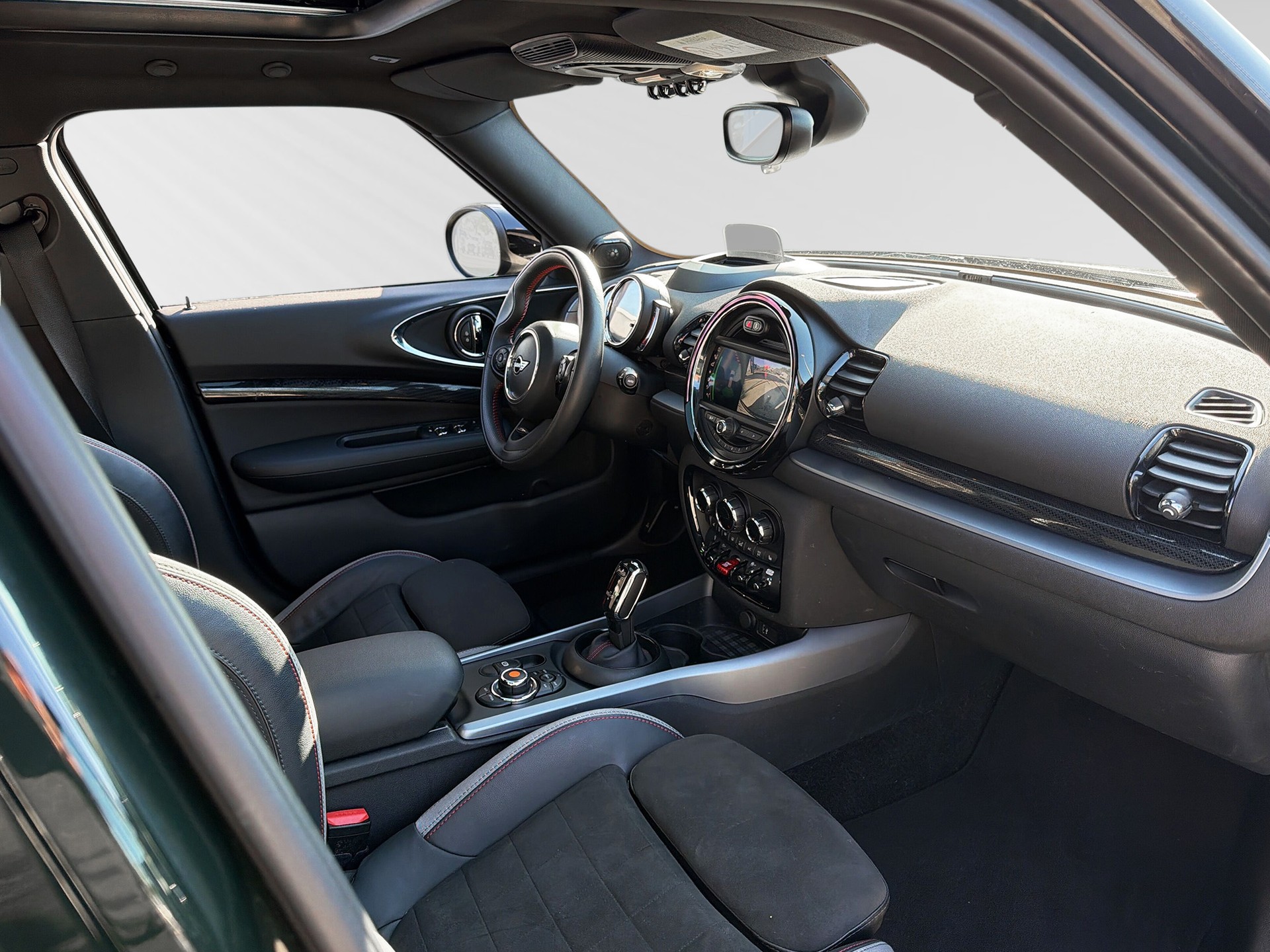MINI Clubman Cooper John Cooper Works ALL4 Steptronic-image-4