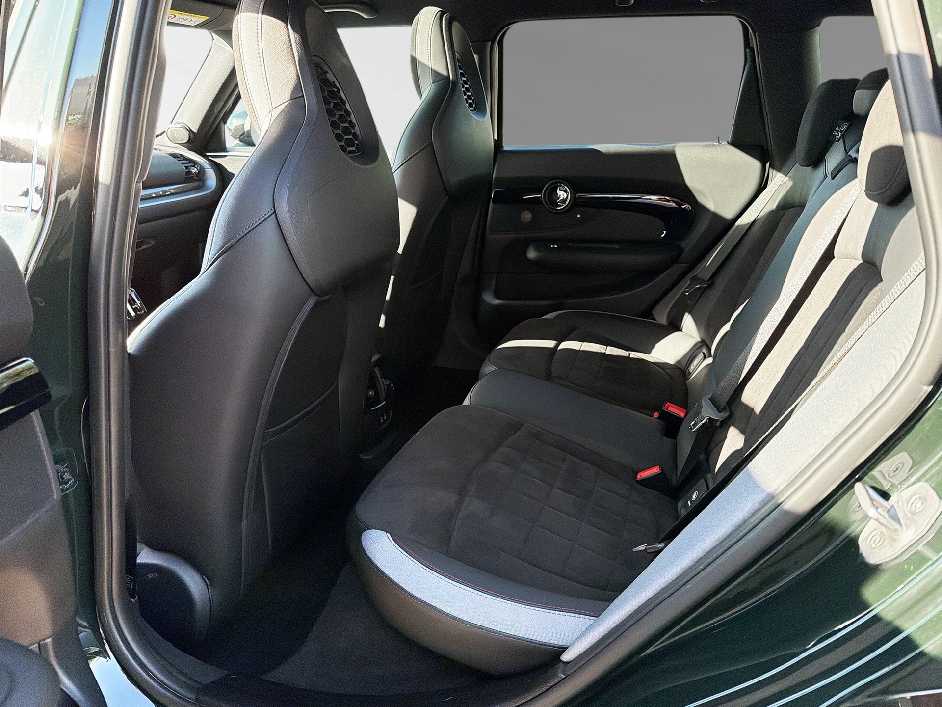 MINI Clubman Cooper John Cooper Works ALL4 Steptronic-image-6