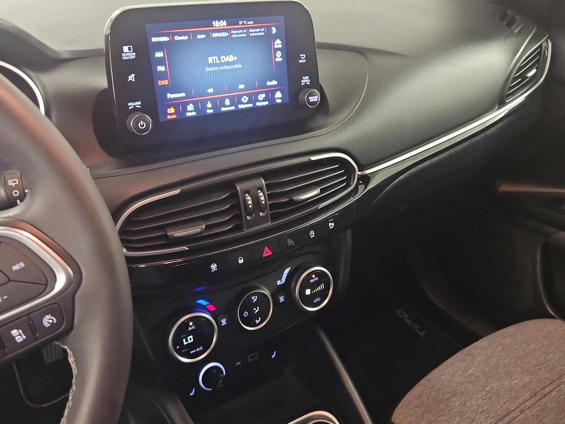 FIAT Tipo 1.0 T3 Cross-image-11