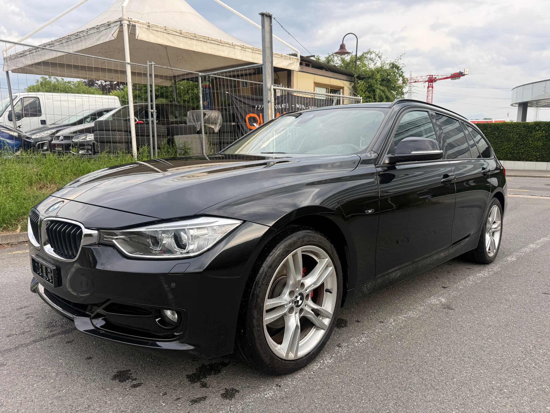 BMW 320d Touring Sport Line Steptronic-image-2