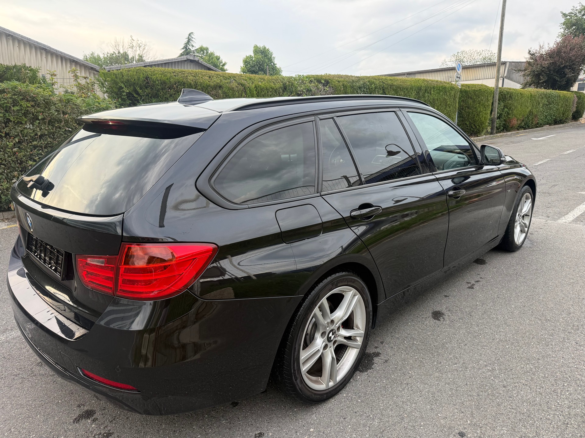 BMW 320d Touring Sport Line Steptronic-image-6