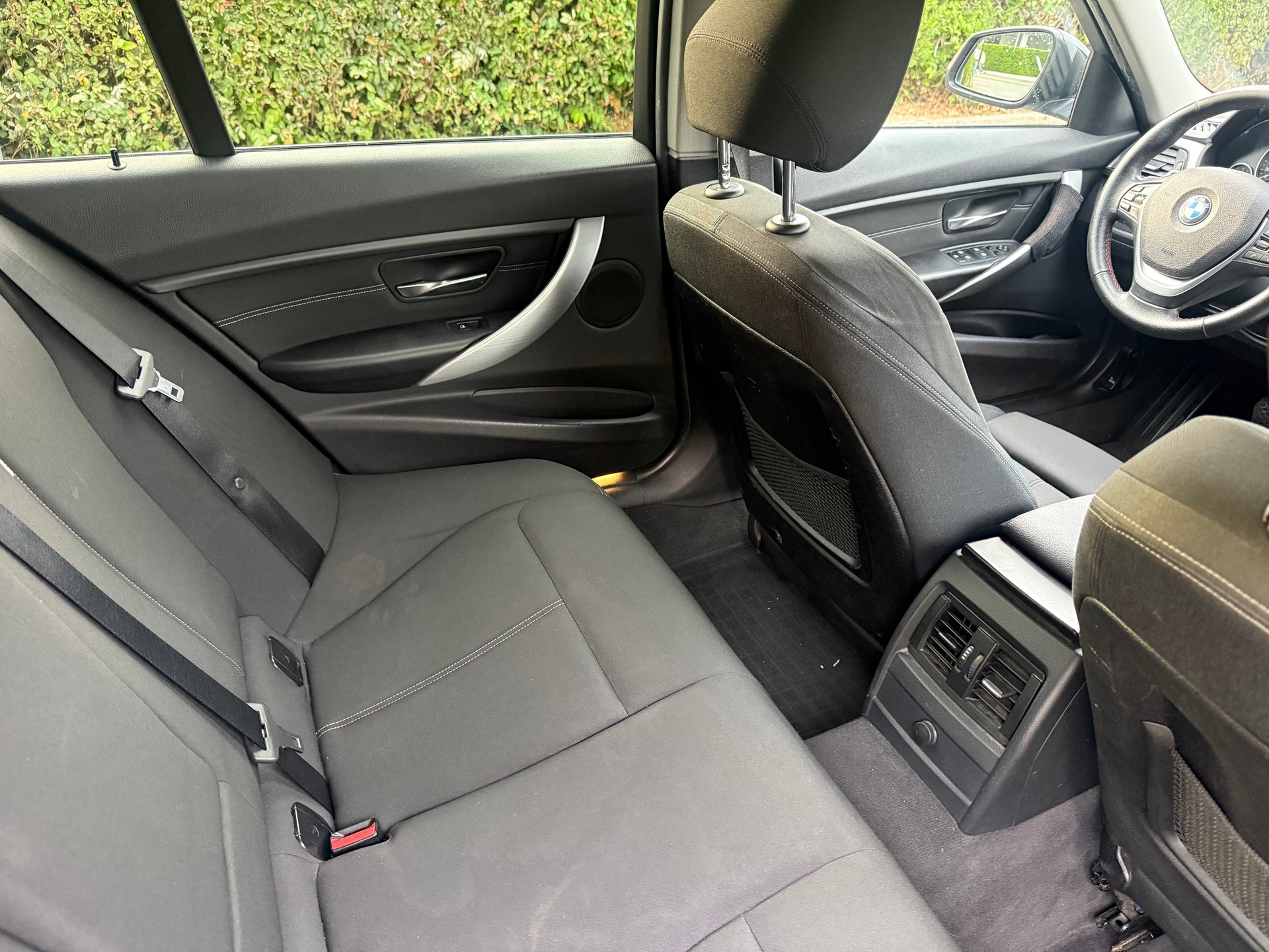 BMW 320d Touring Sport Line Steptronic-image-8