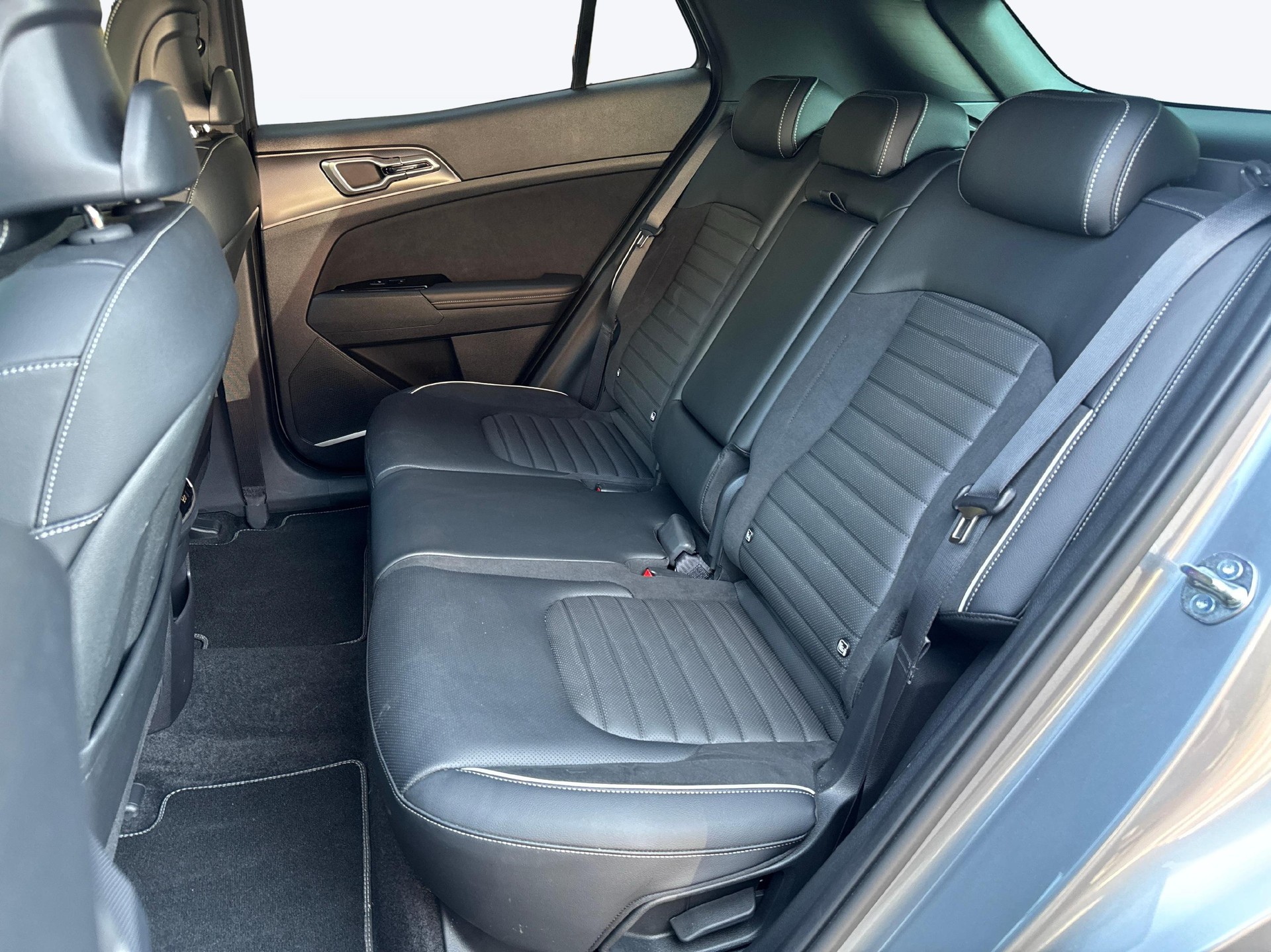 KIA Sportage 1.6 T-GDi PHEV GT-Line-image-10