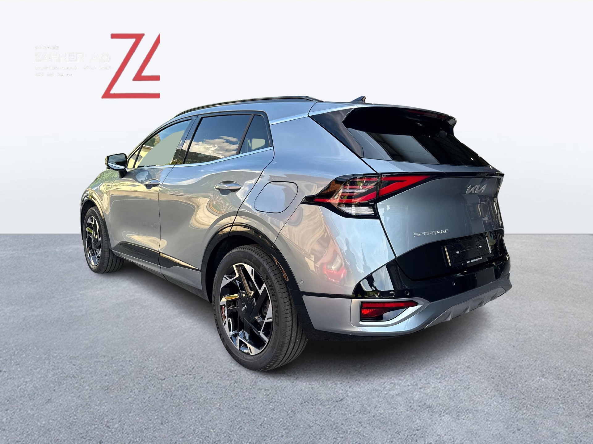 KIA Sportage 1.6 T-GDi PHEV GT-Line-image-2