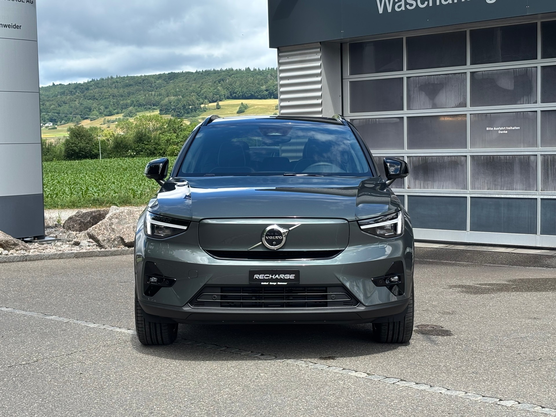 VOLVO EX40 Twin XCENTRIC Edition AWD-image-7