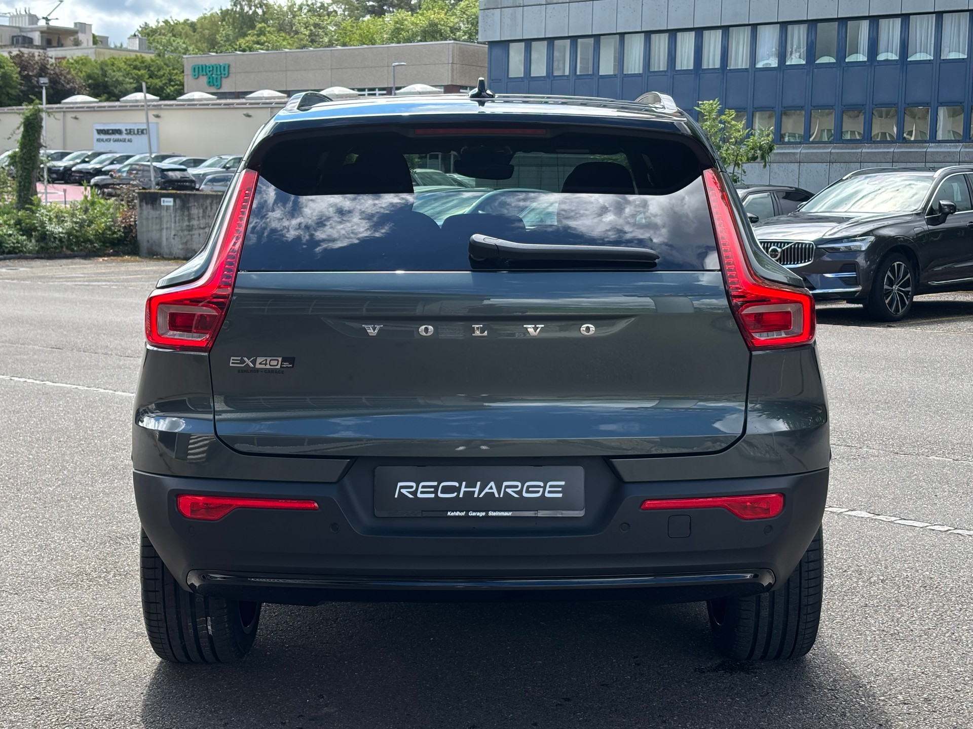 VOLVO EX40 Twin XCENTRIC Edition AWD-image-8
